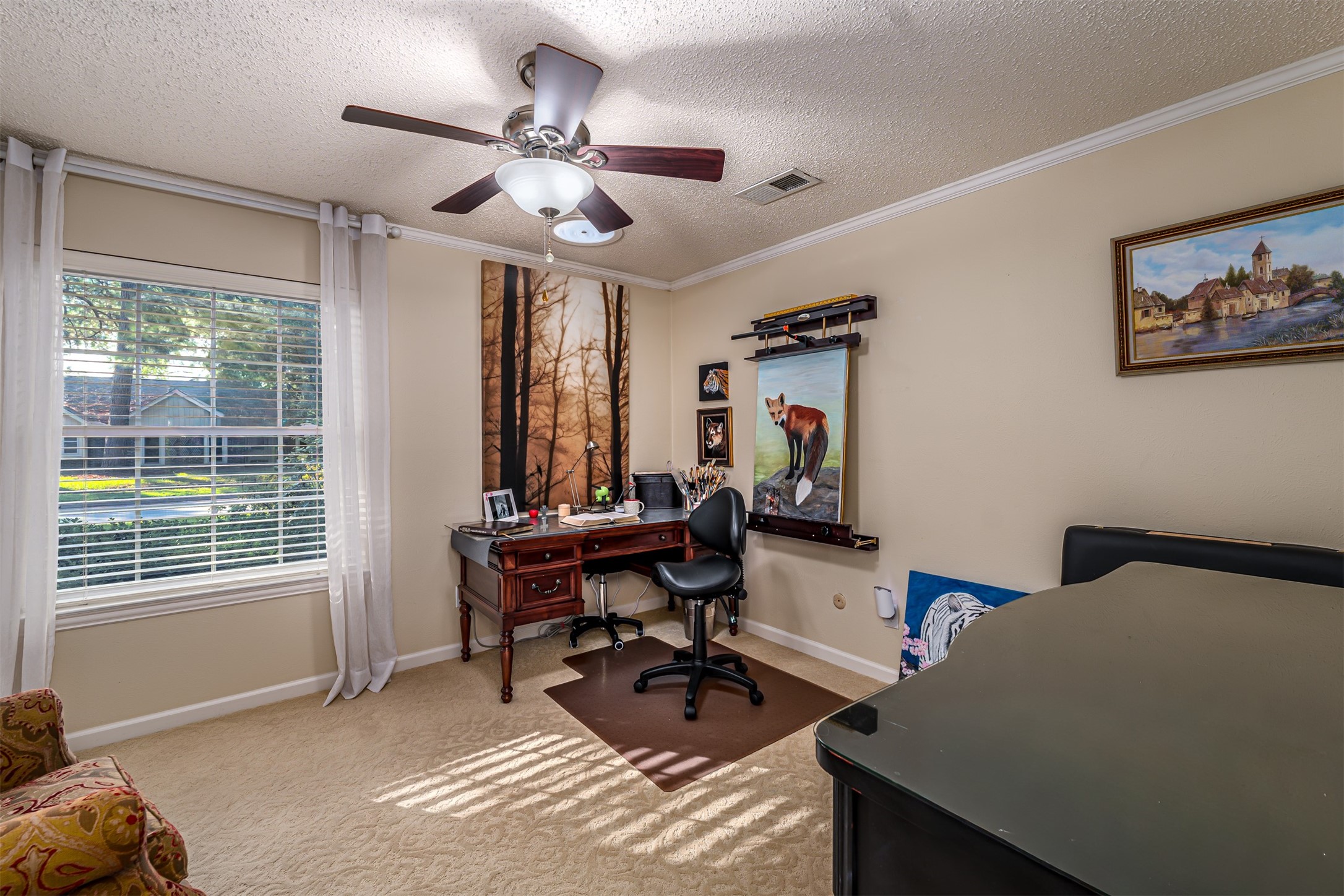 1810 Holm Oak Street