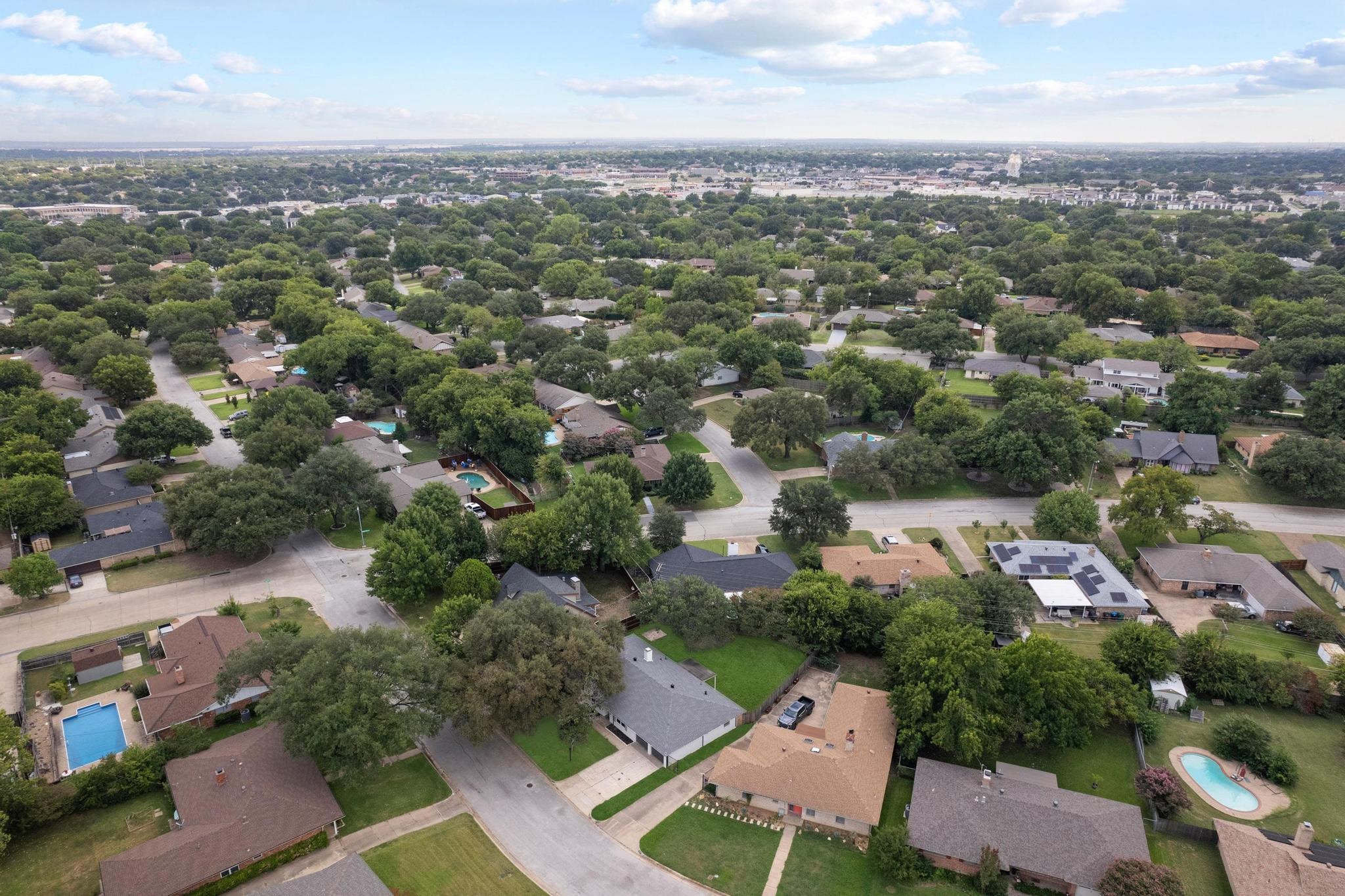 3605 Wayland Drive