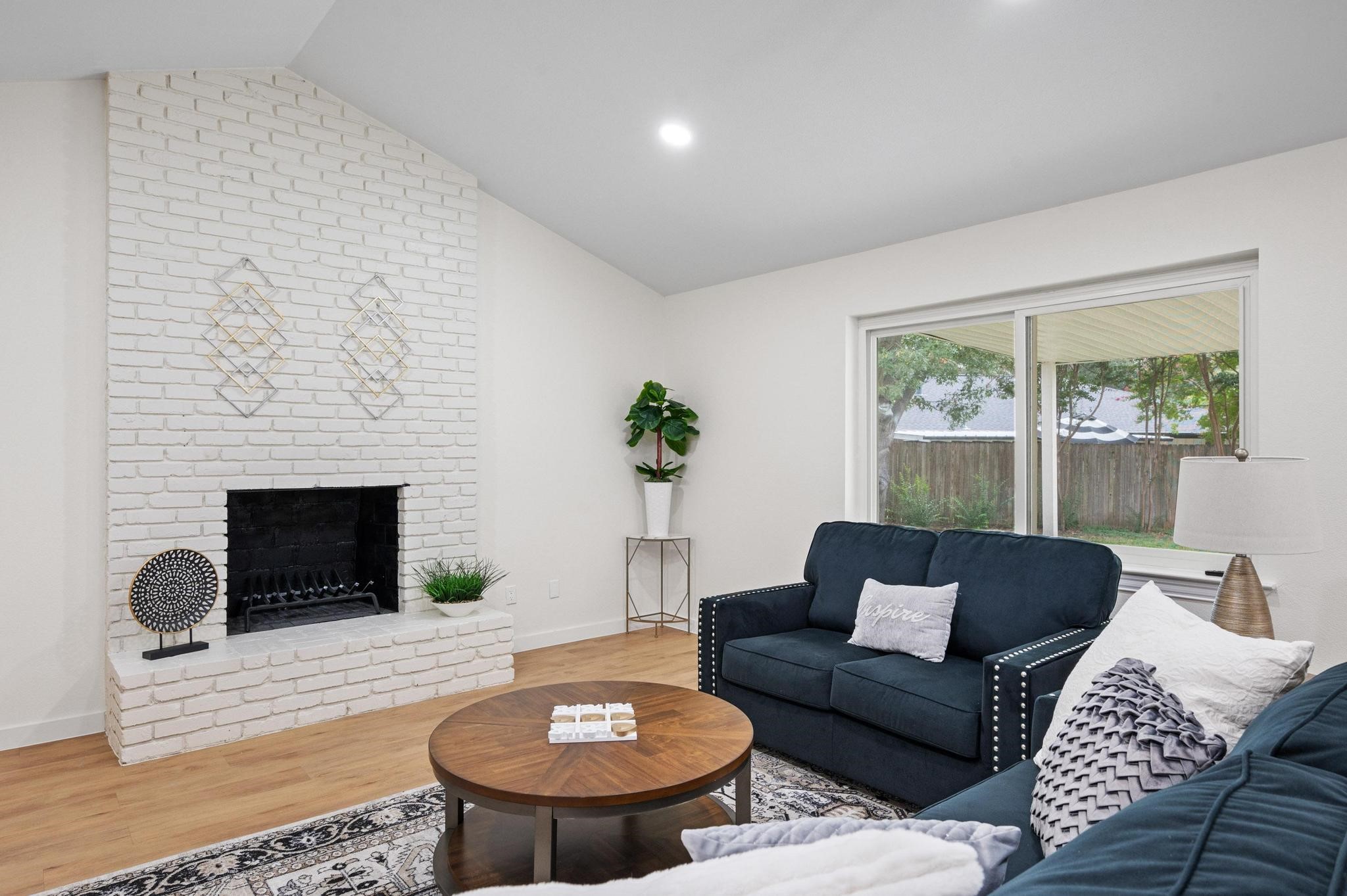 3605 Wayland Drive