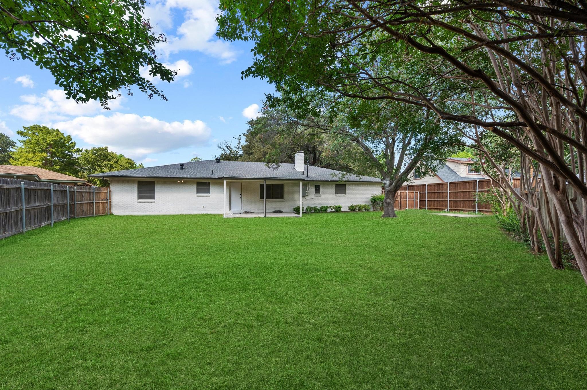 3605 Wayland Drive