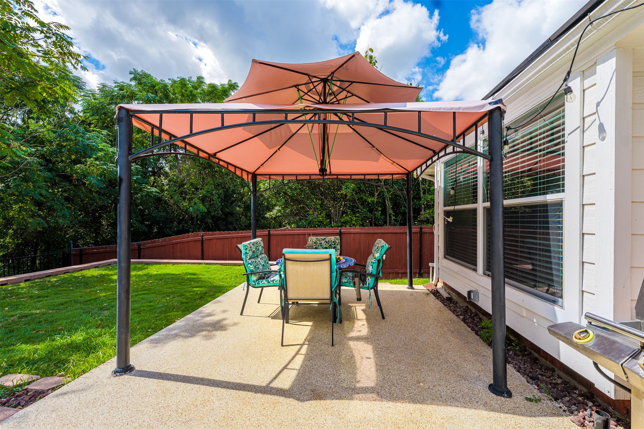 7046 Panavision Trail