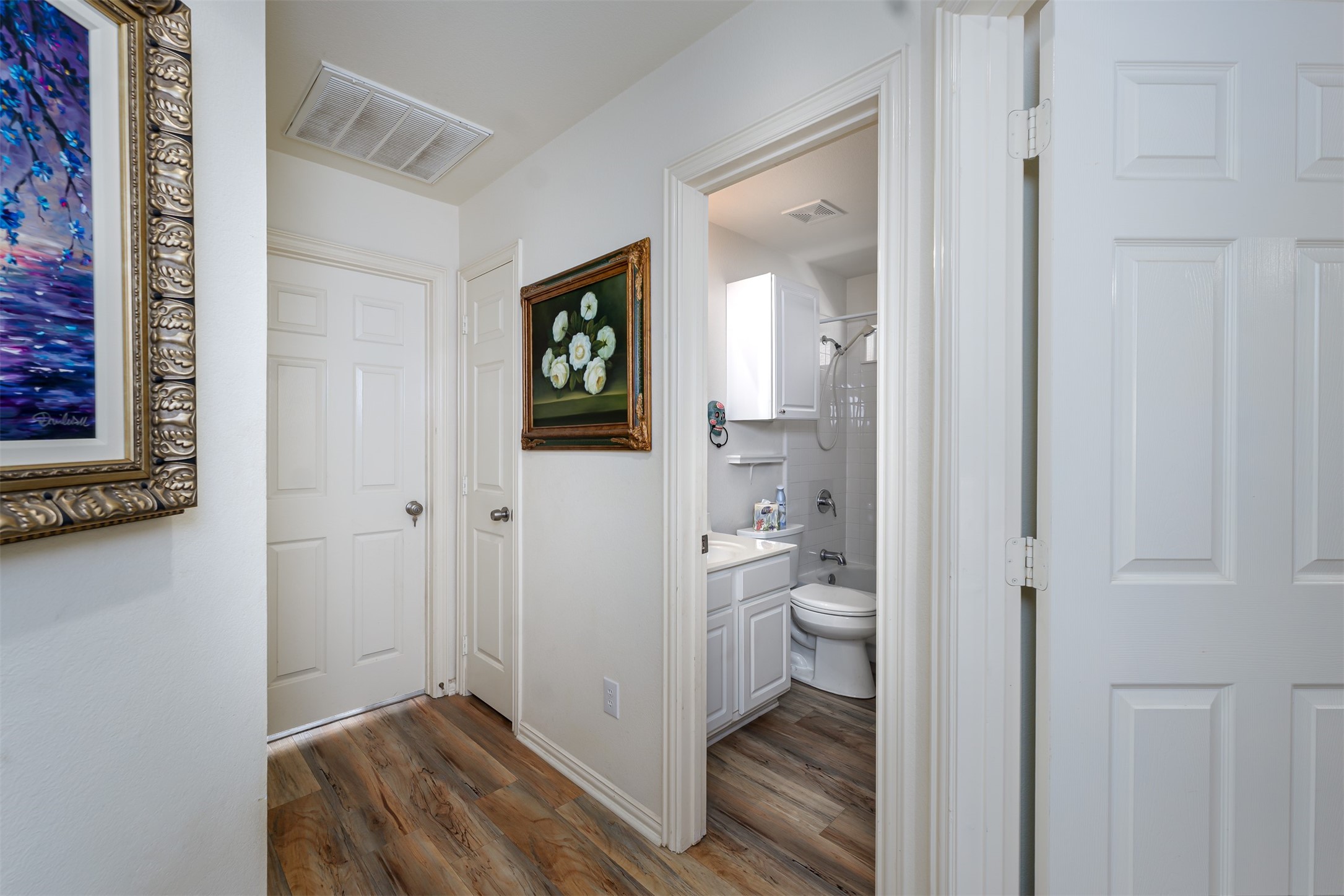 7046 Panavision Trail