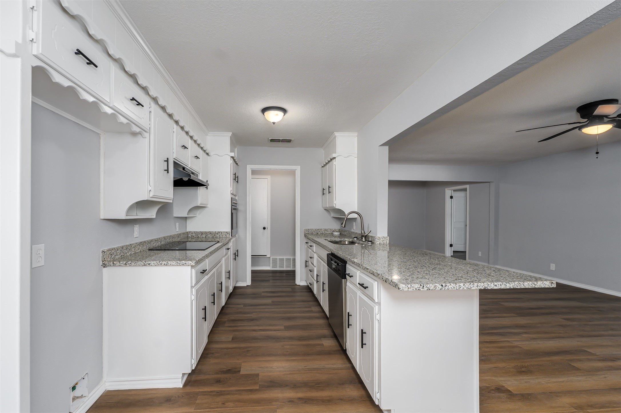 2003 Pebblecreek Drive