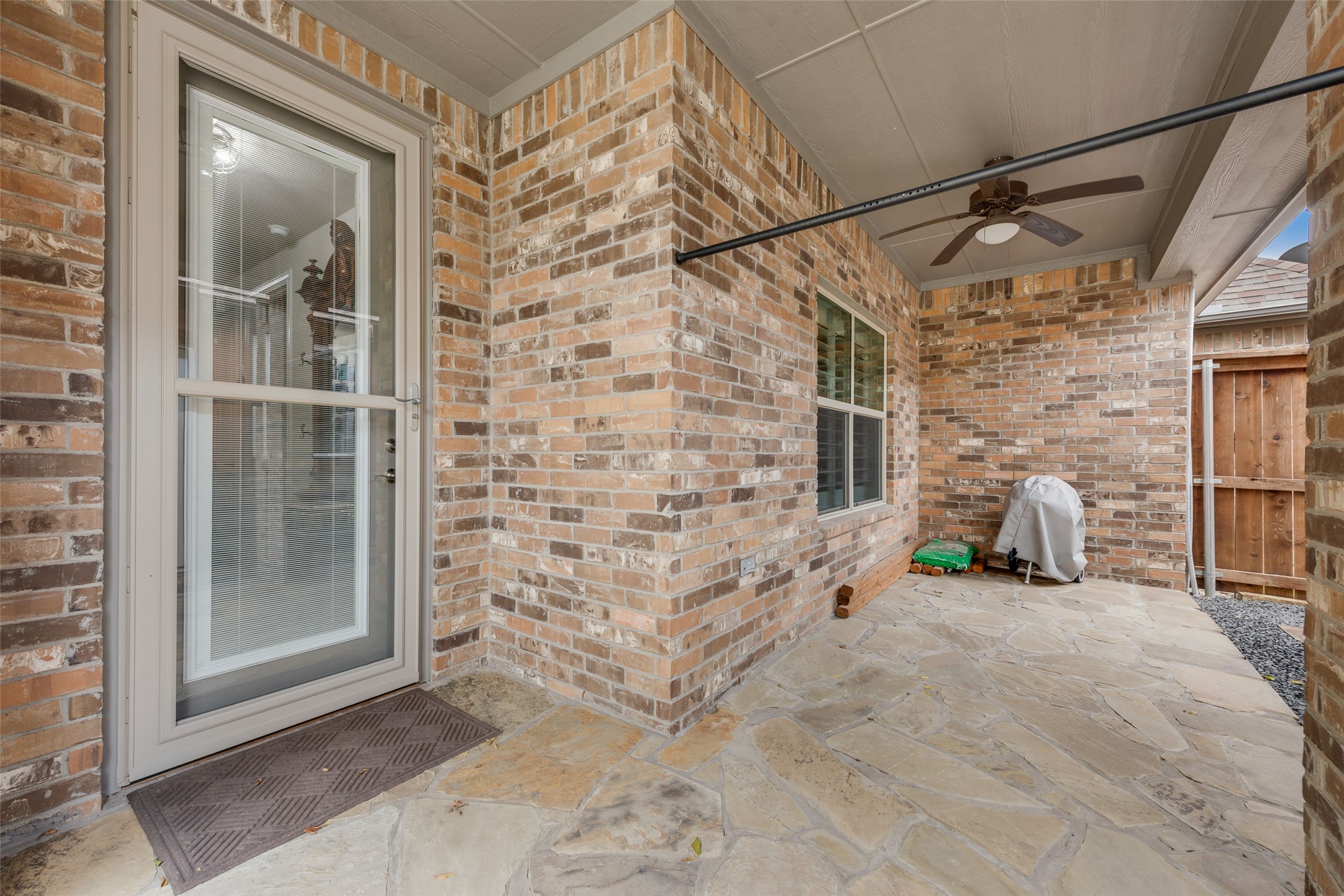 4900 Dacy Lane