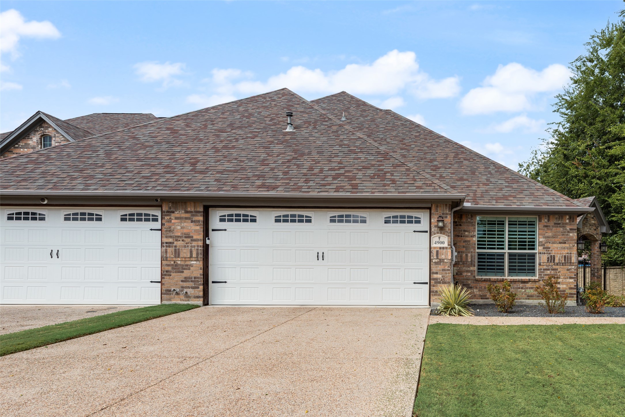 4900 Dacy Lane