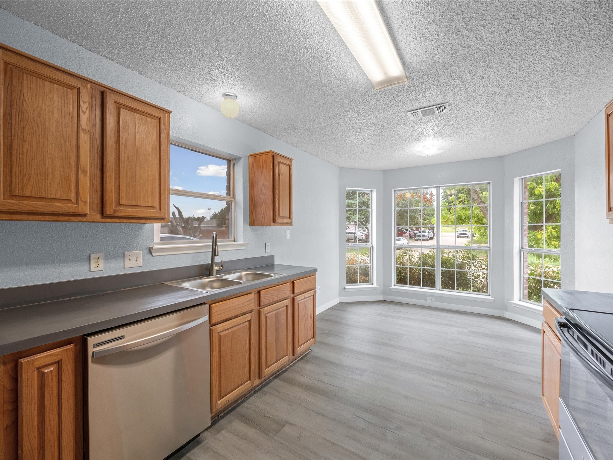 6400 Twilight Circle