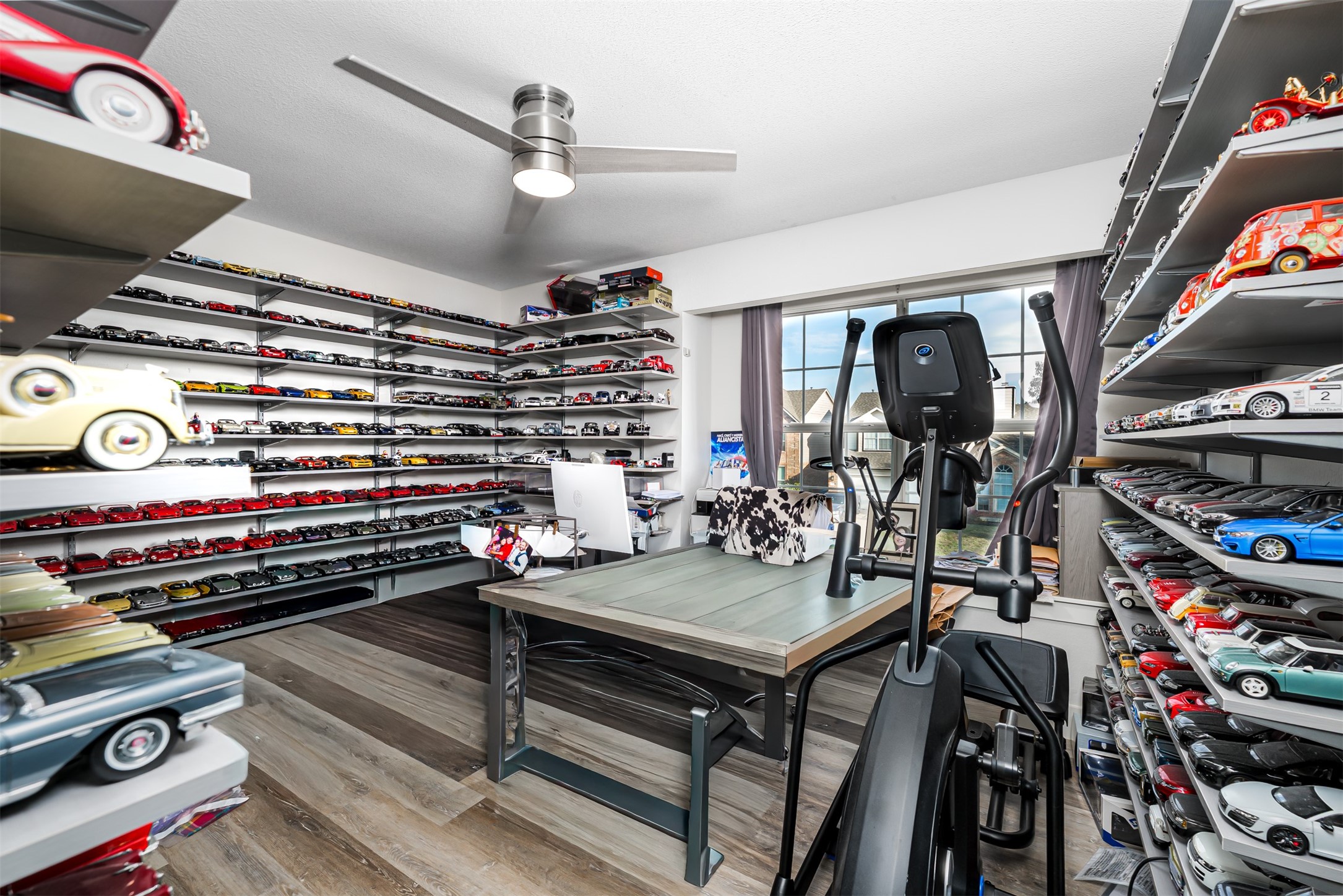 2501 Fox Hollow Court