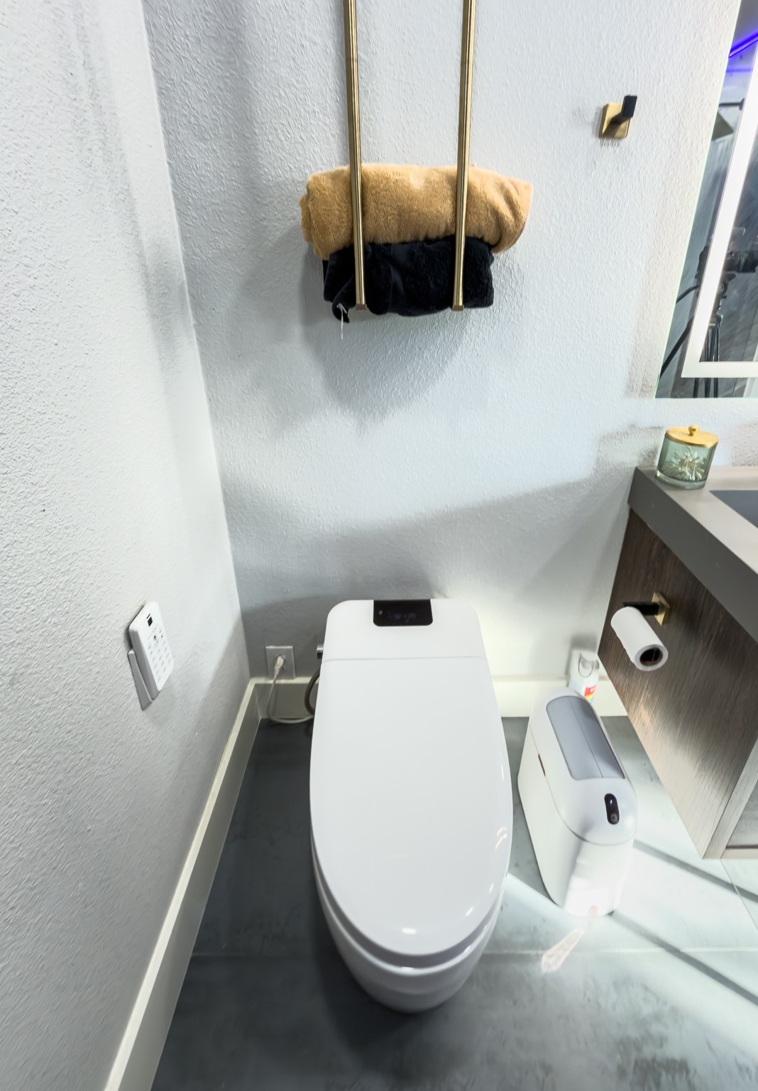 2501 Fox Hollow Court