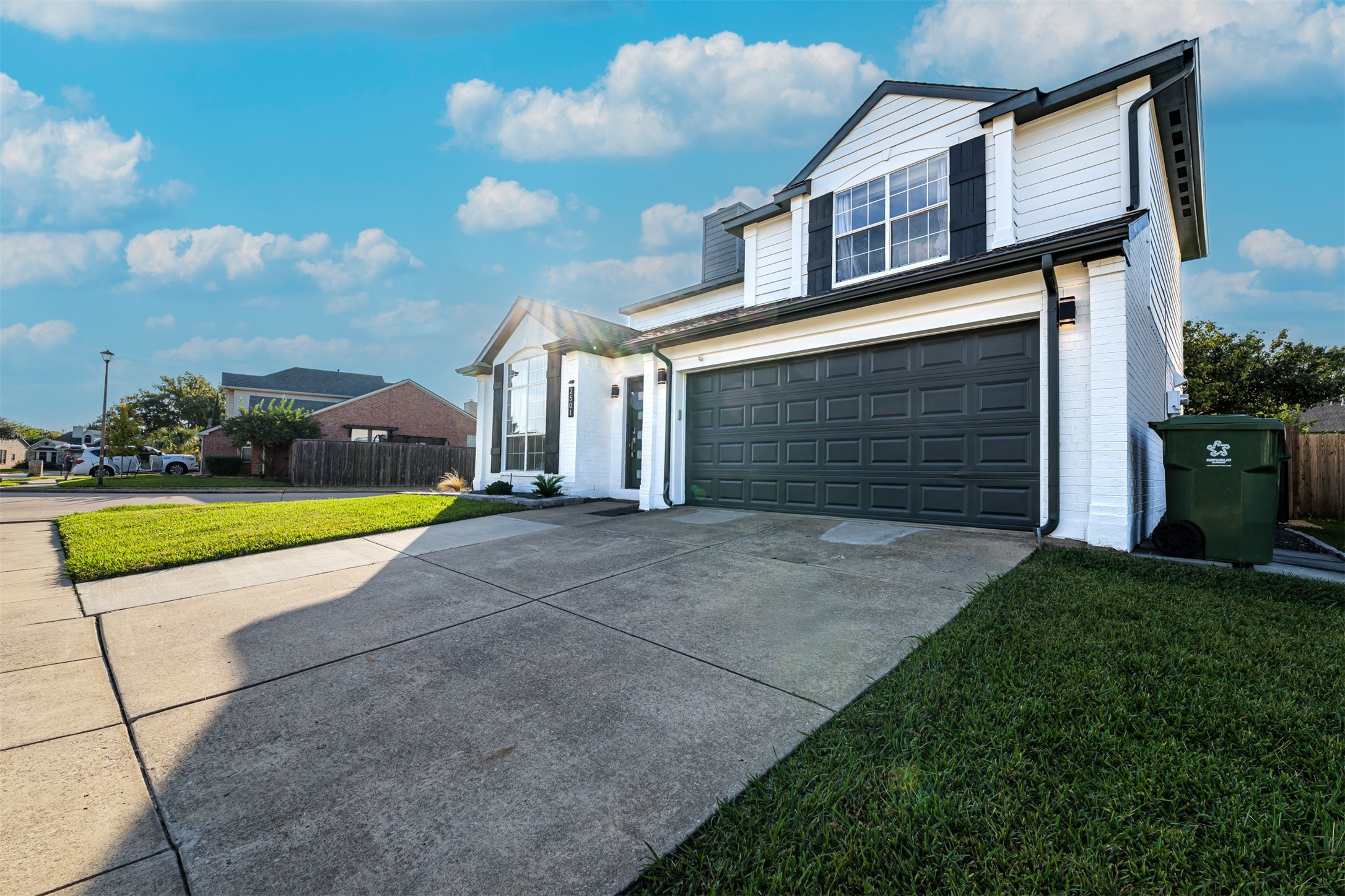 2501 Fox Hollow Court