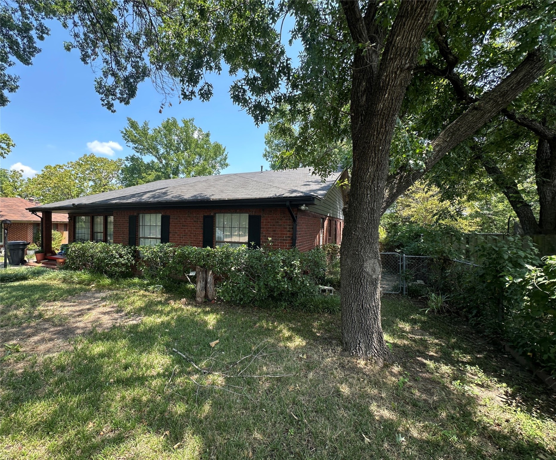 831 Glen Arbor Drive