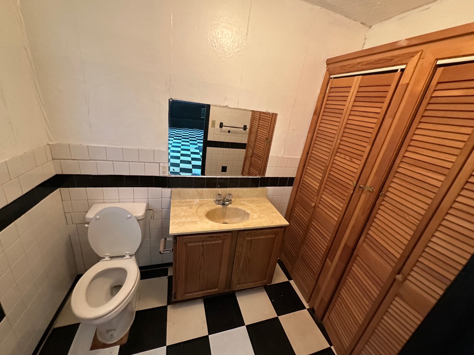 831 Glen Arbor Drive