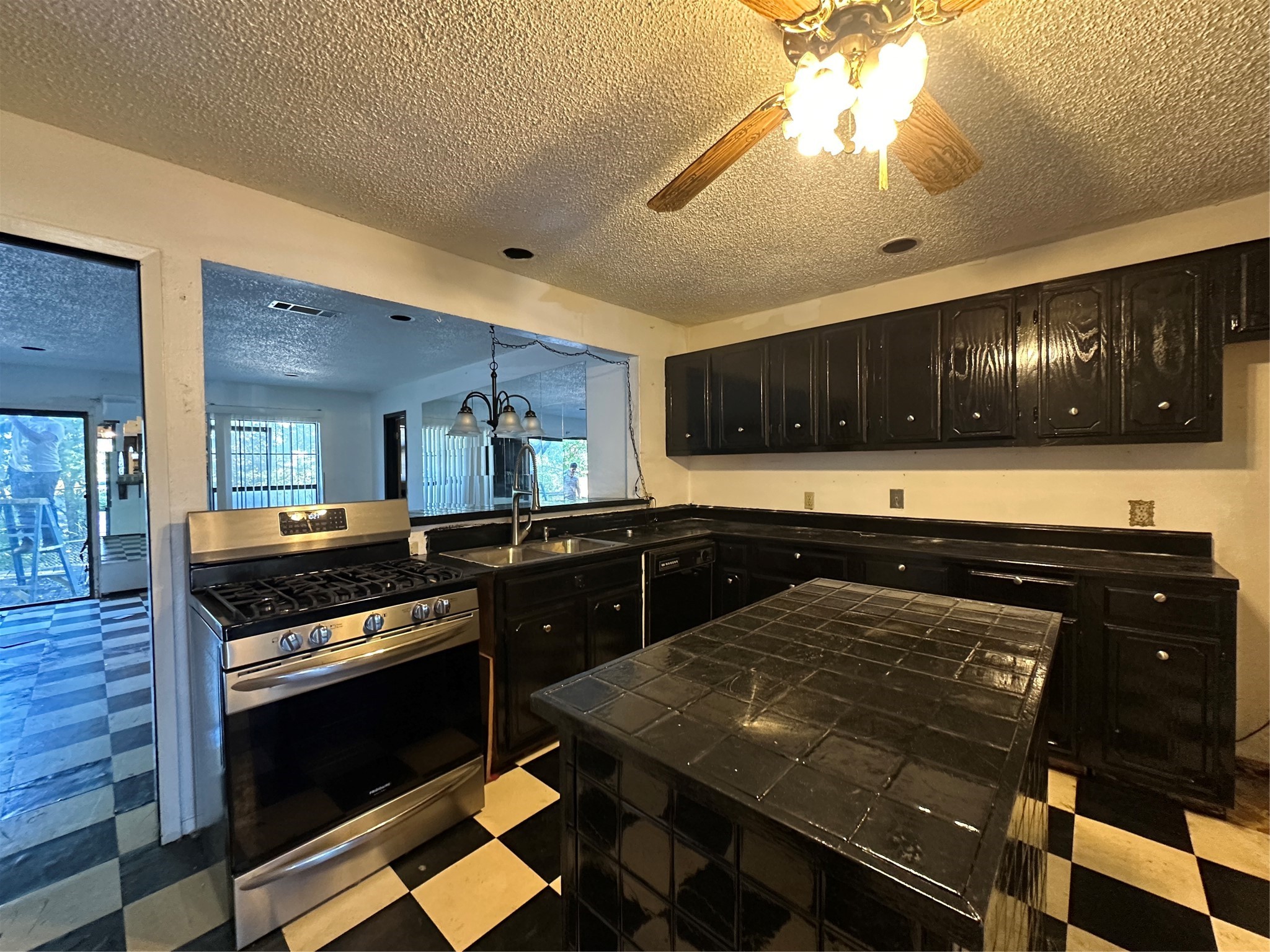 831 Glen Arbor Drive