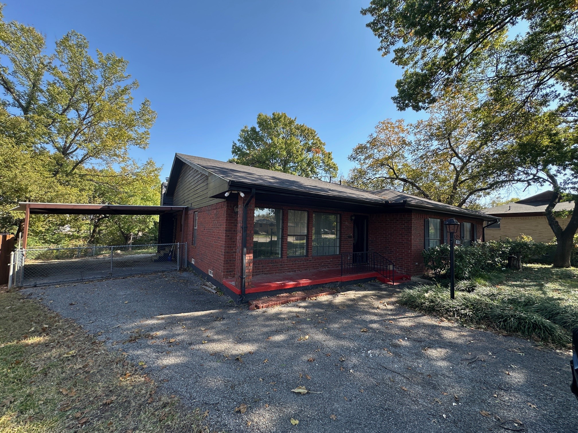 831 Glen Arbor Drive