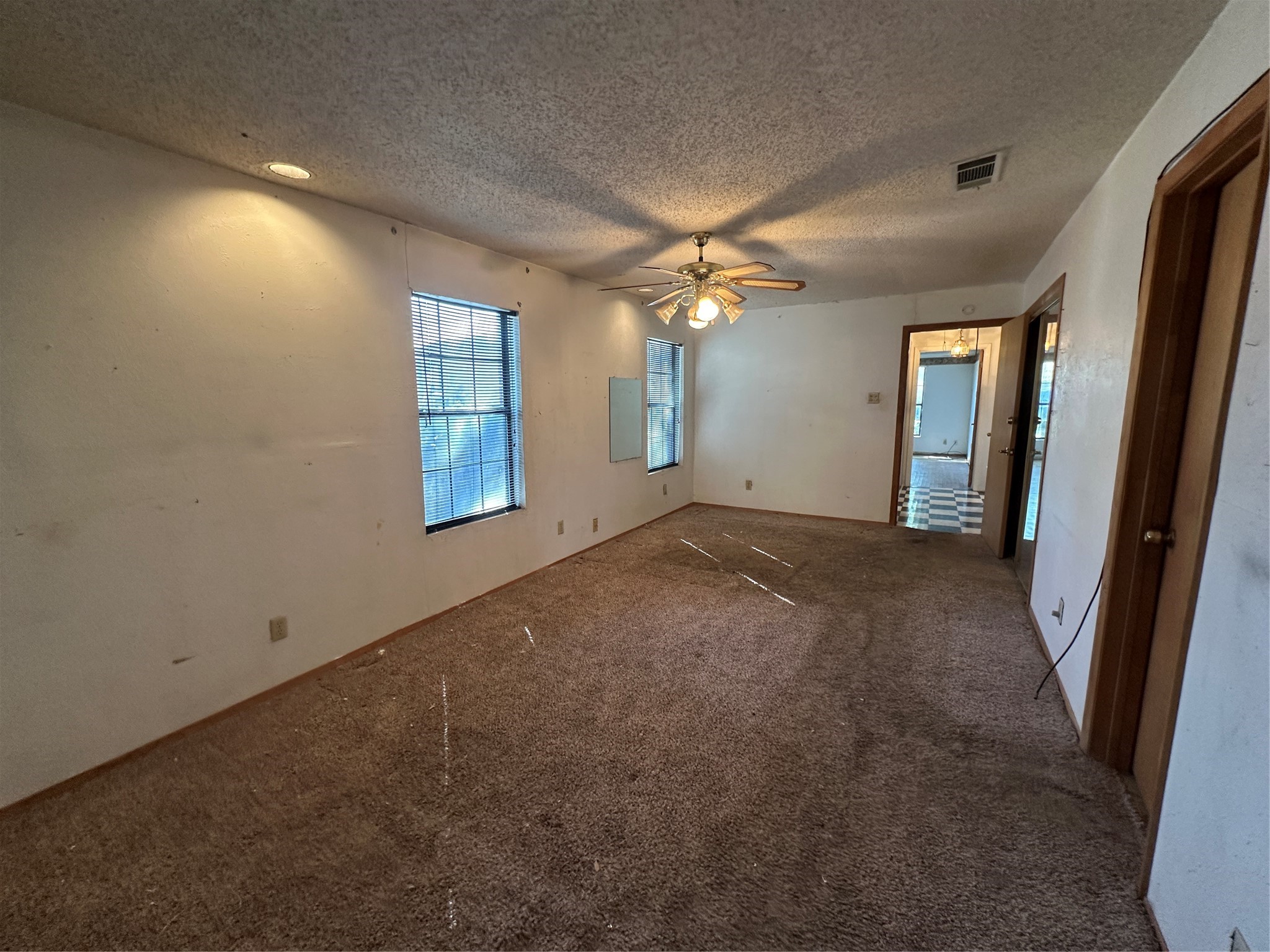 831 Glen Arbor Drive