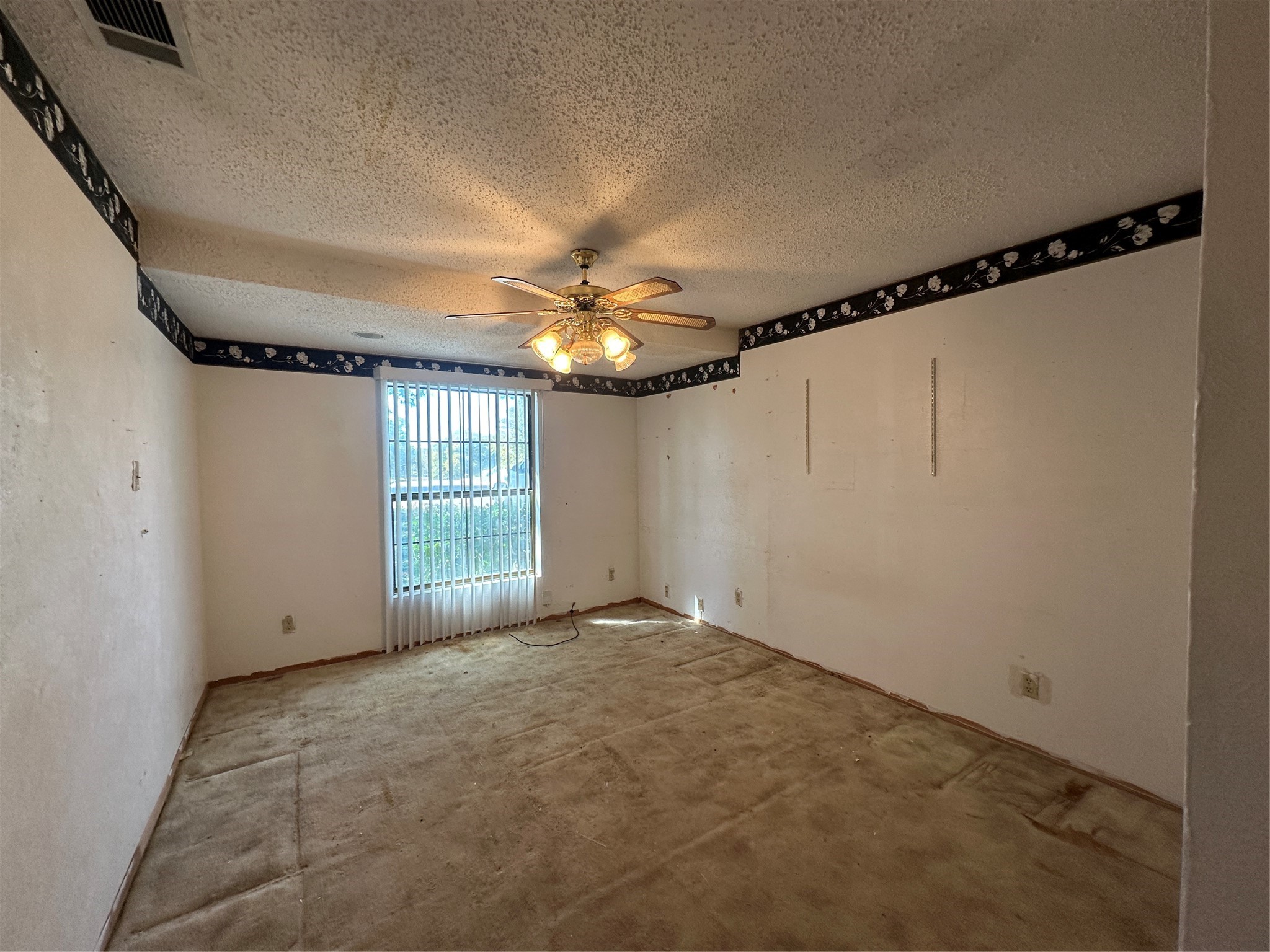 831 Glen Arbor Drive