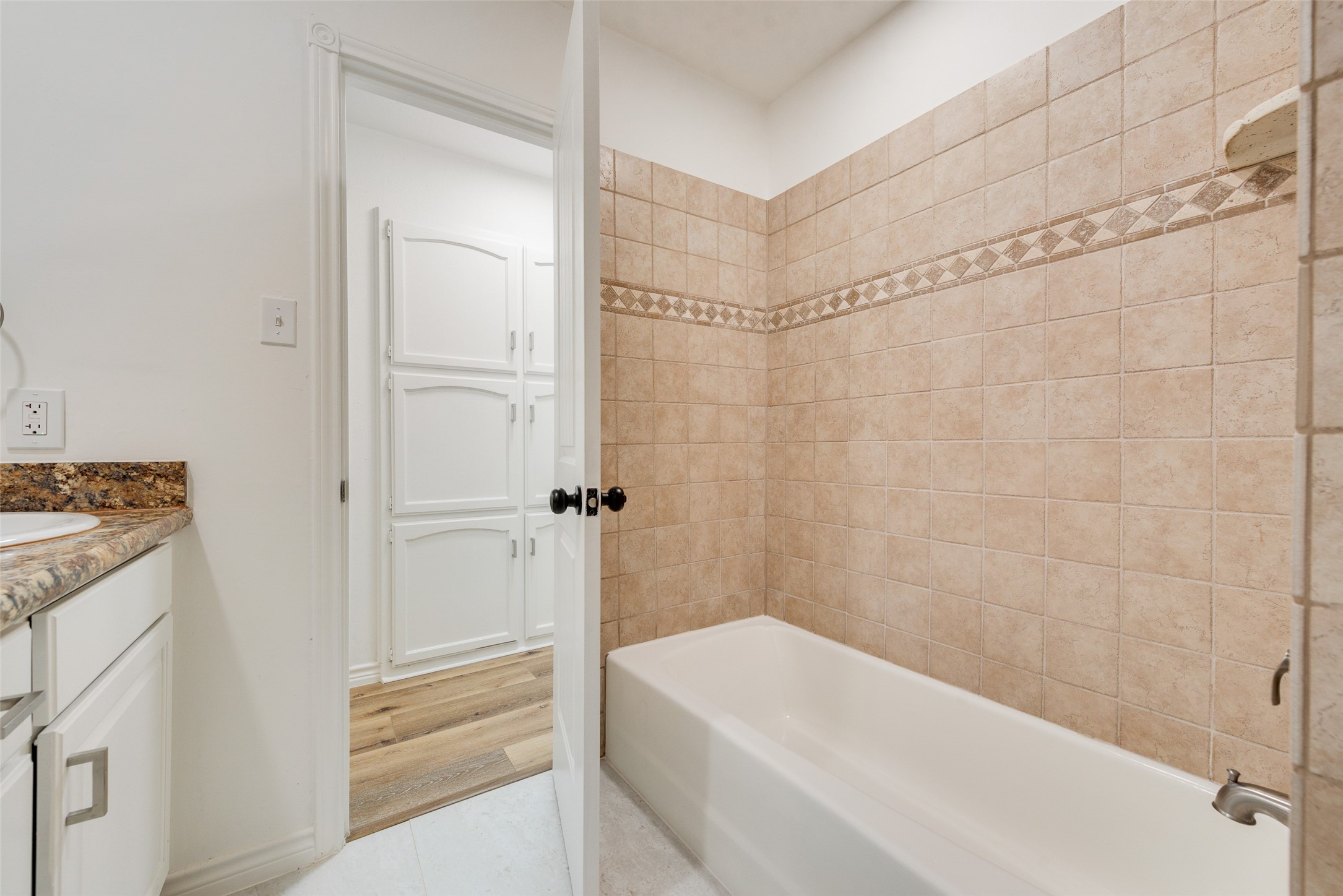 8412 Timberline Court