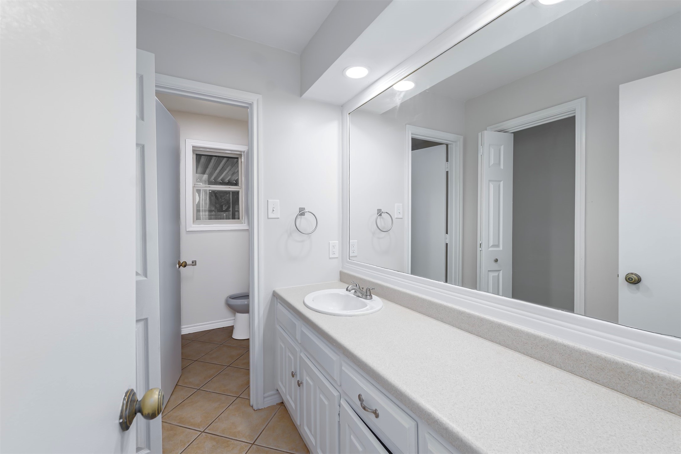 1307 Glassboro Circle