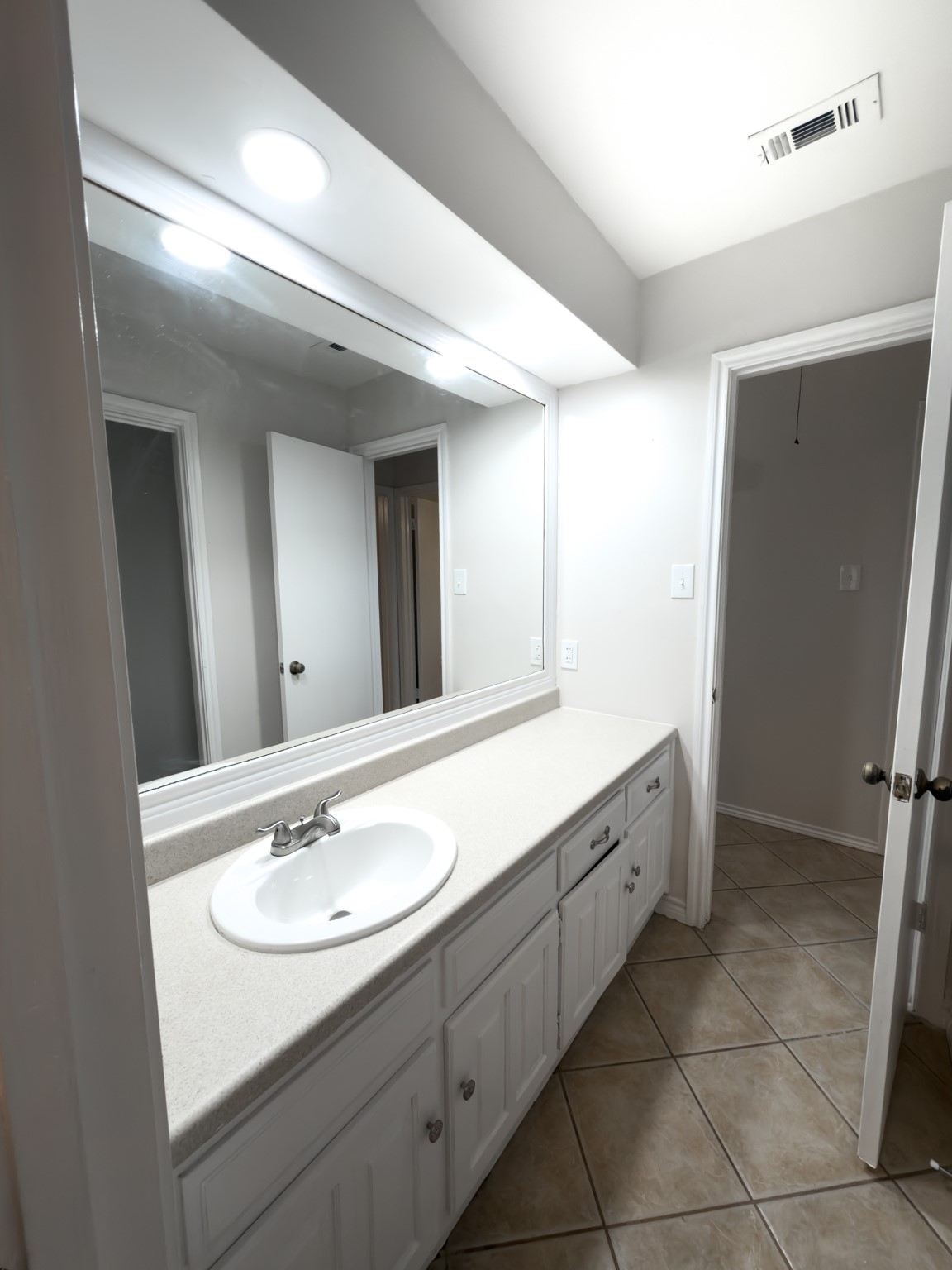 1307 Glassboro Circle