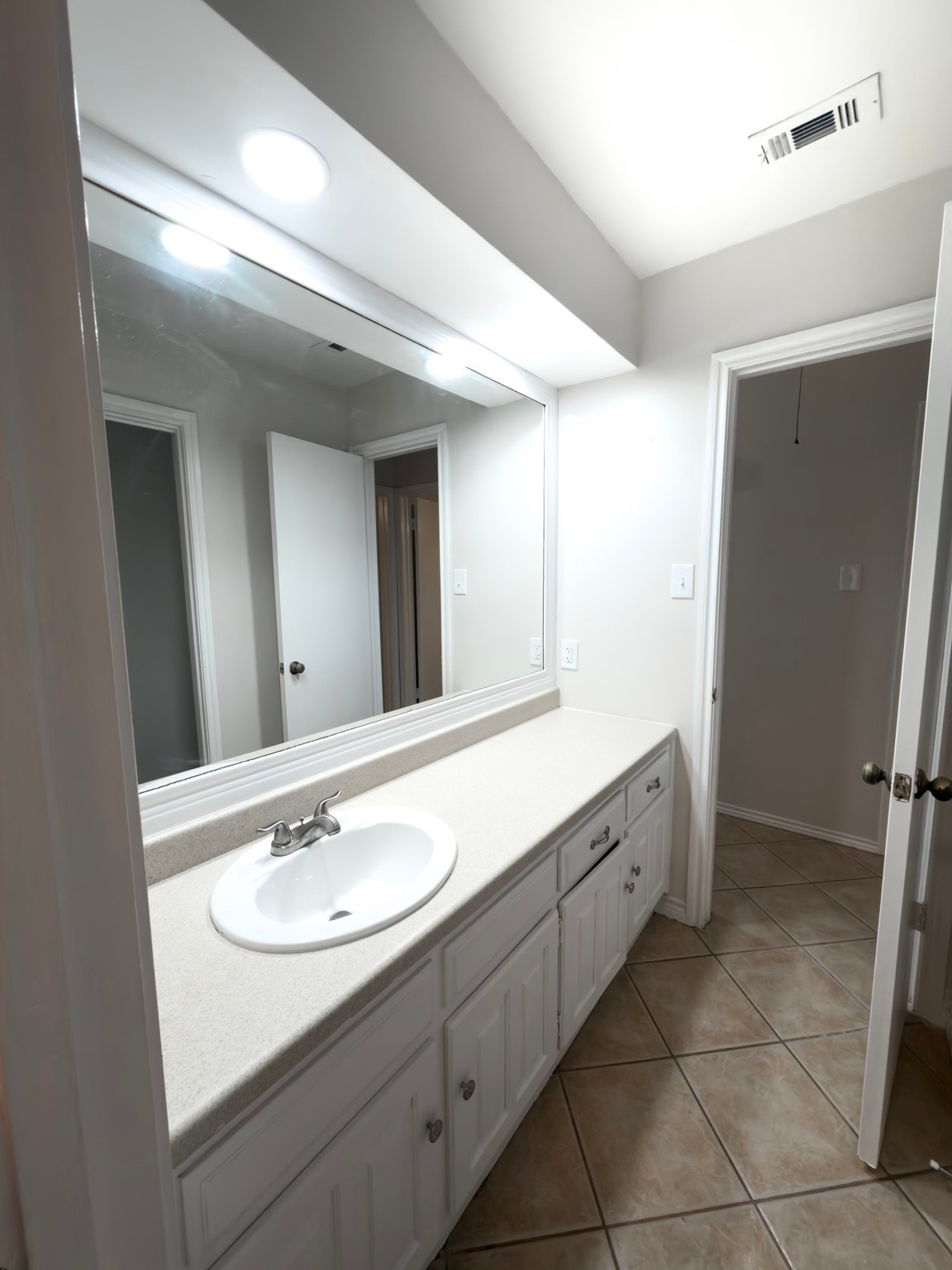 1307 Glassboro Circle