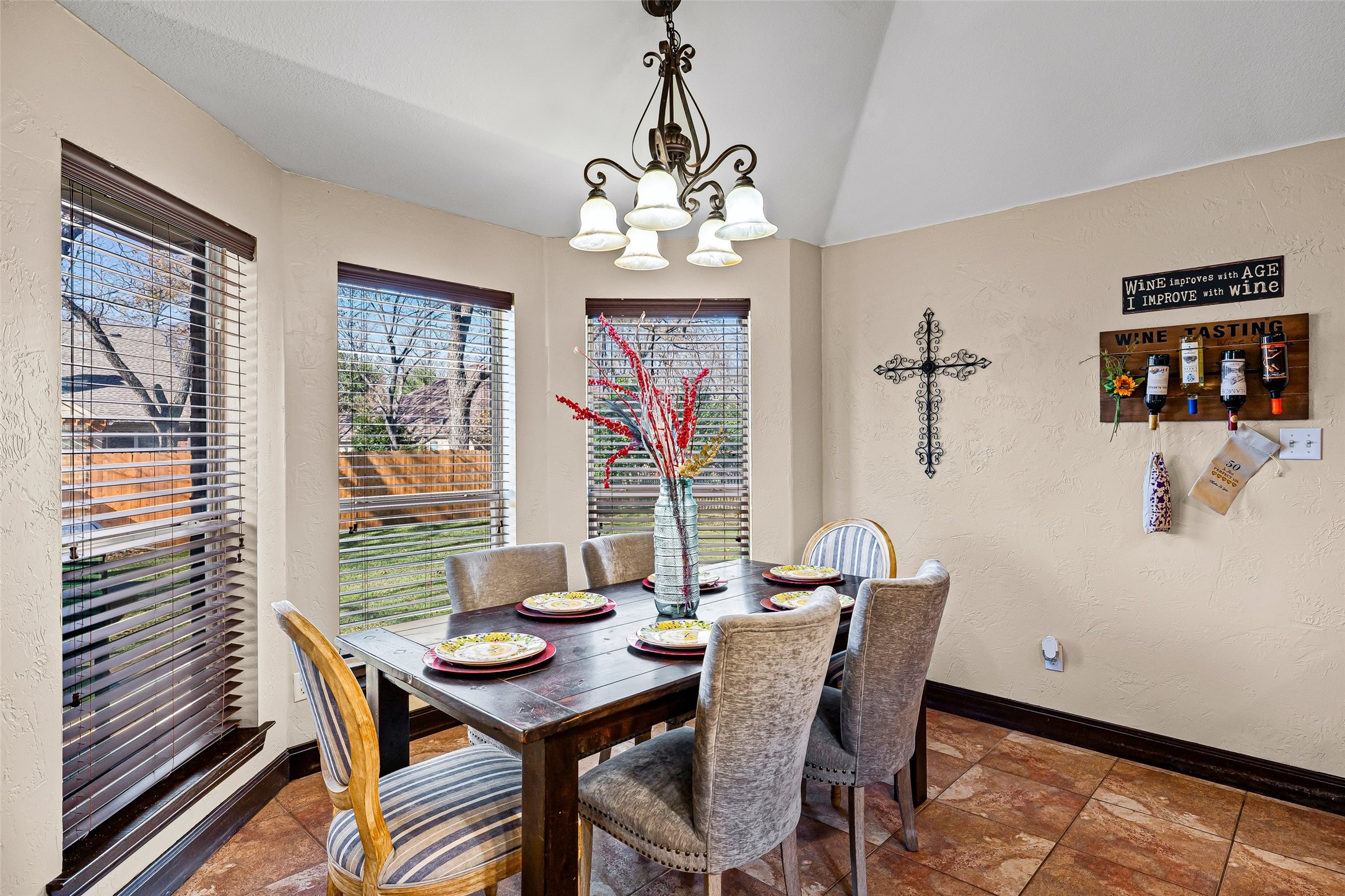 8918 N Longwood Drive