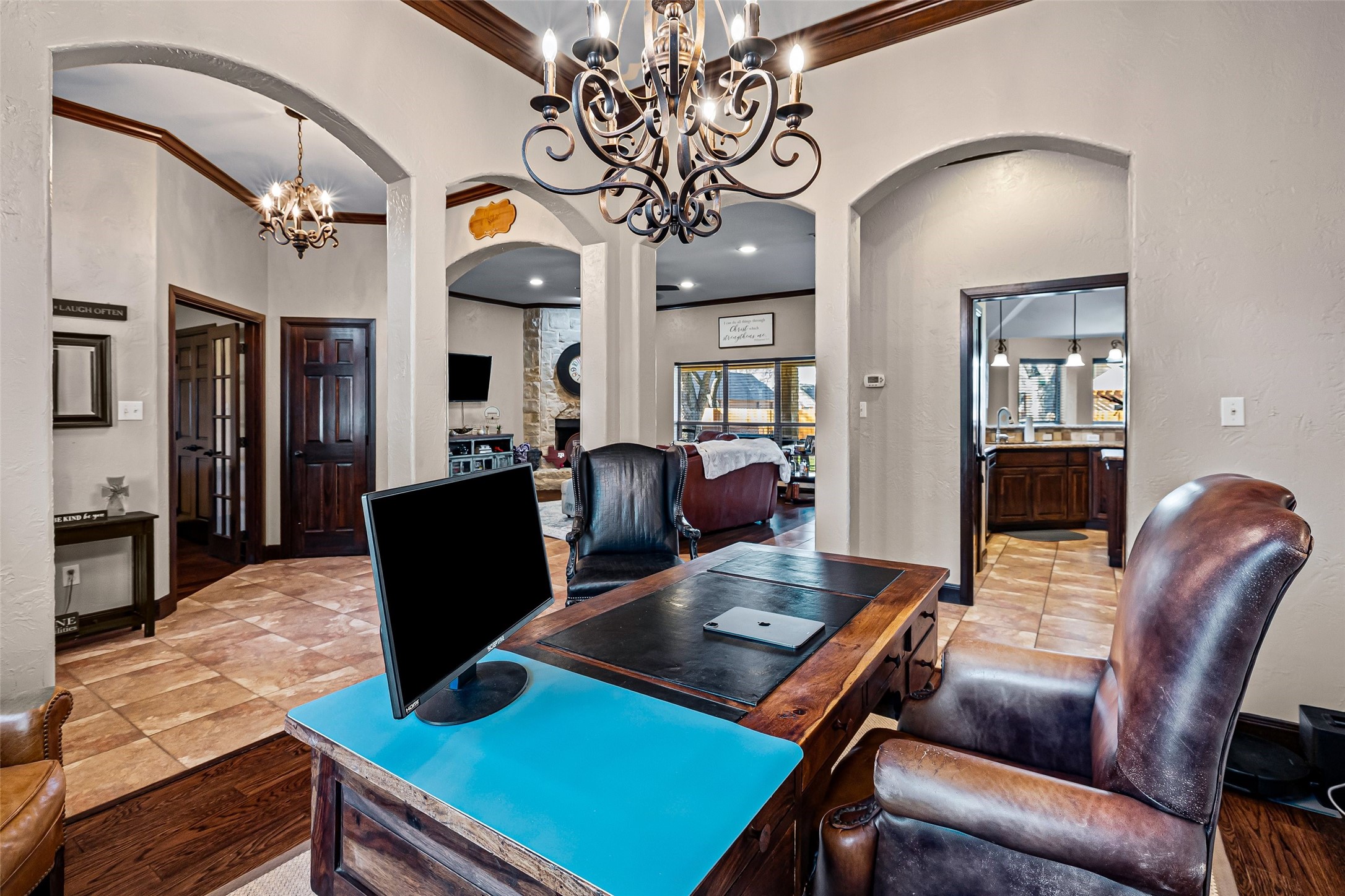 8918 N Longwood Drive