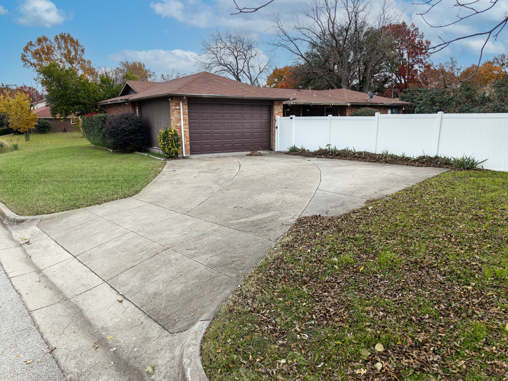 1500 Oak Cliff Road