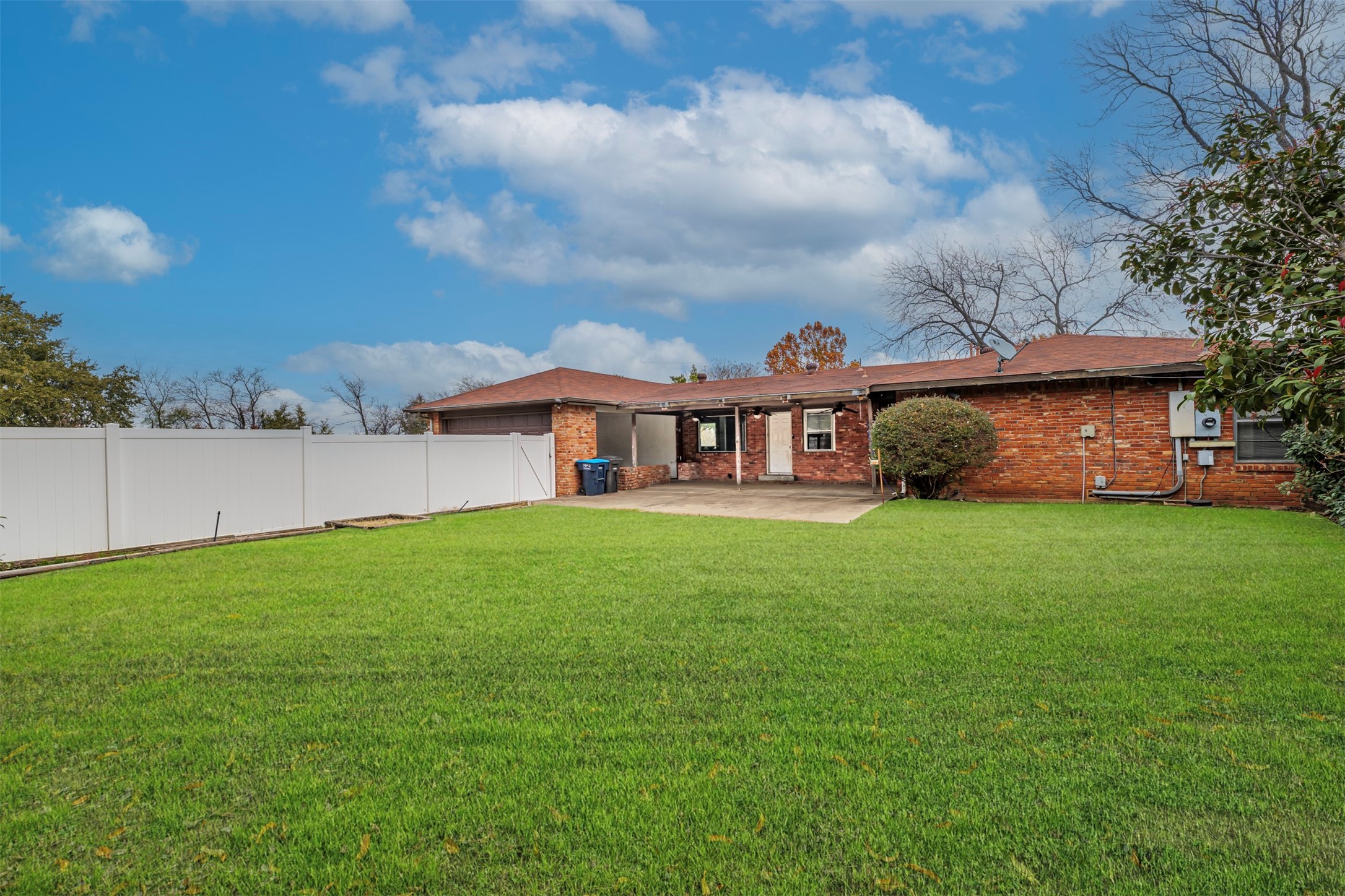1500 Oak Cliff Road