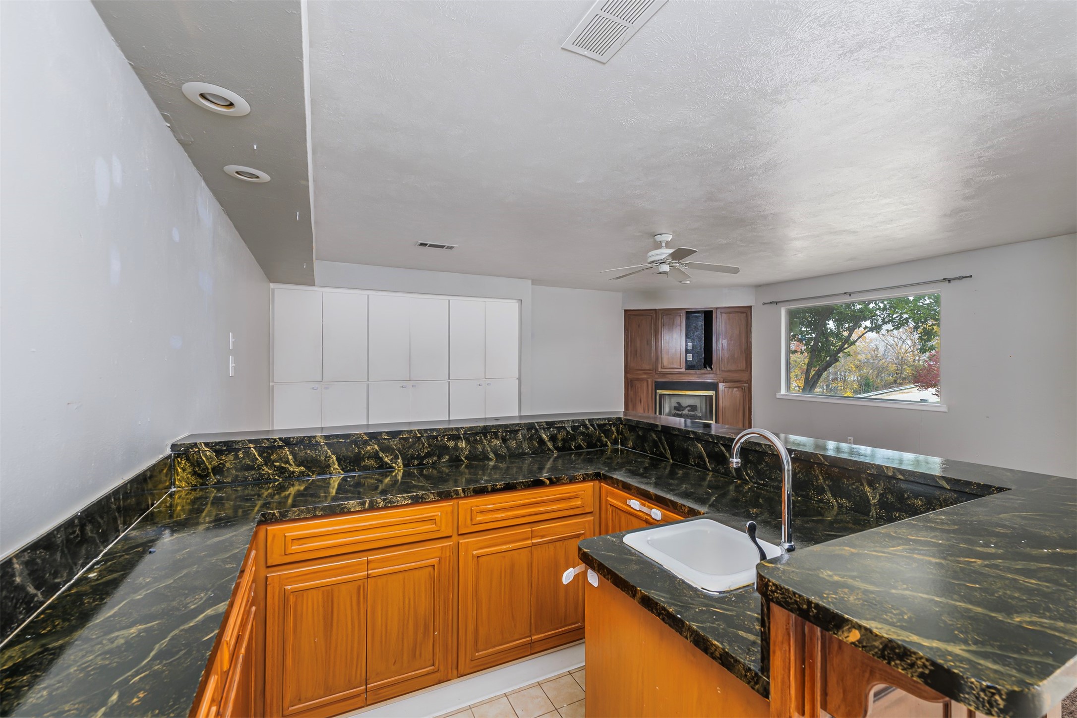 1500 Oak Cliff Road