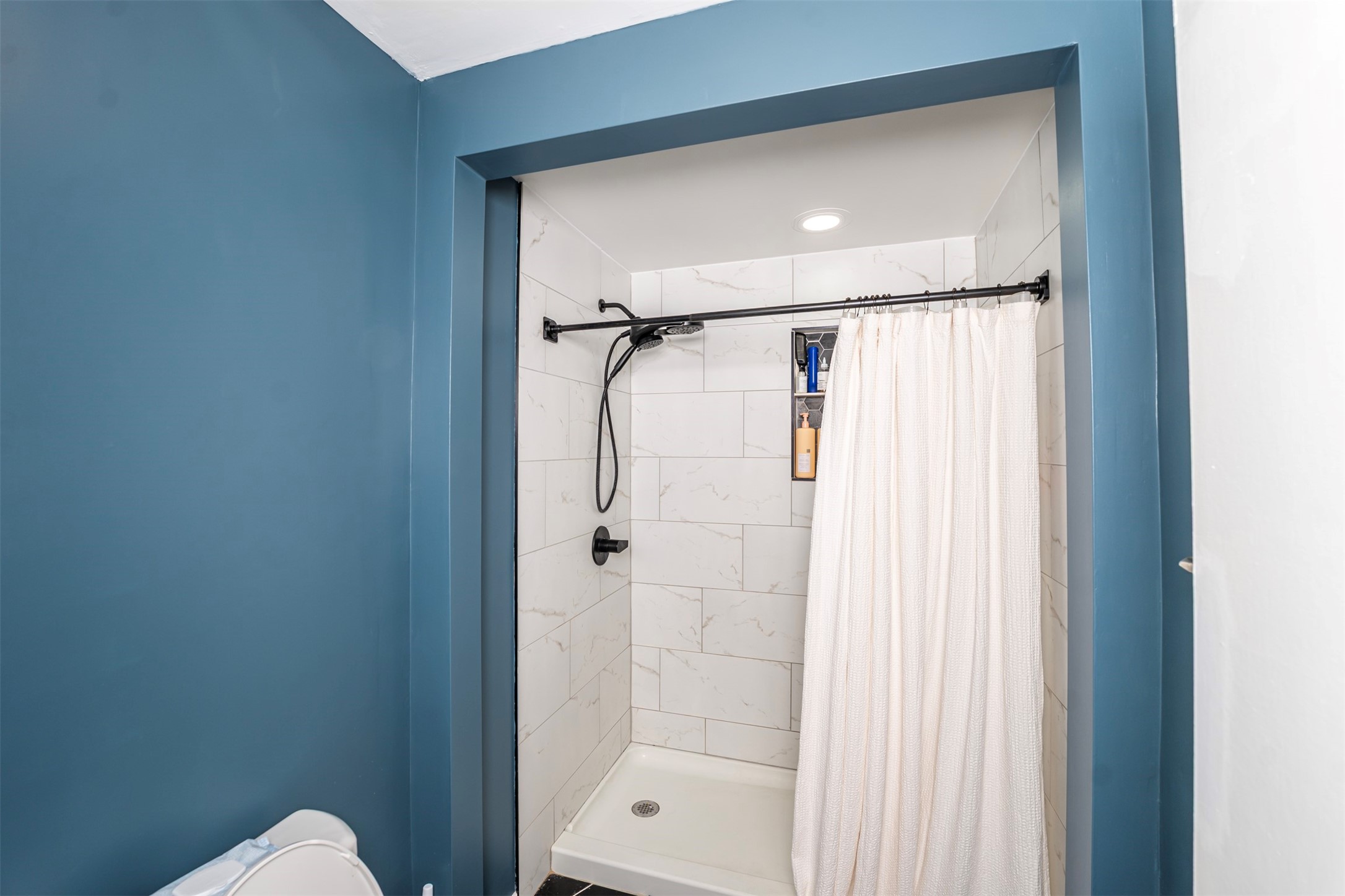 6032 Westridge Lane 211