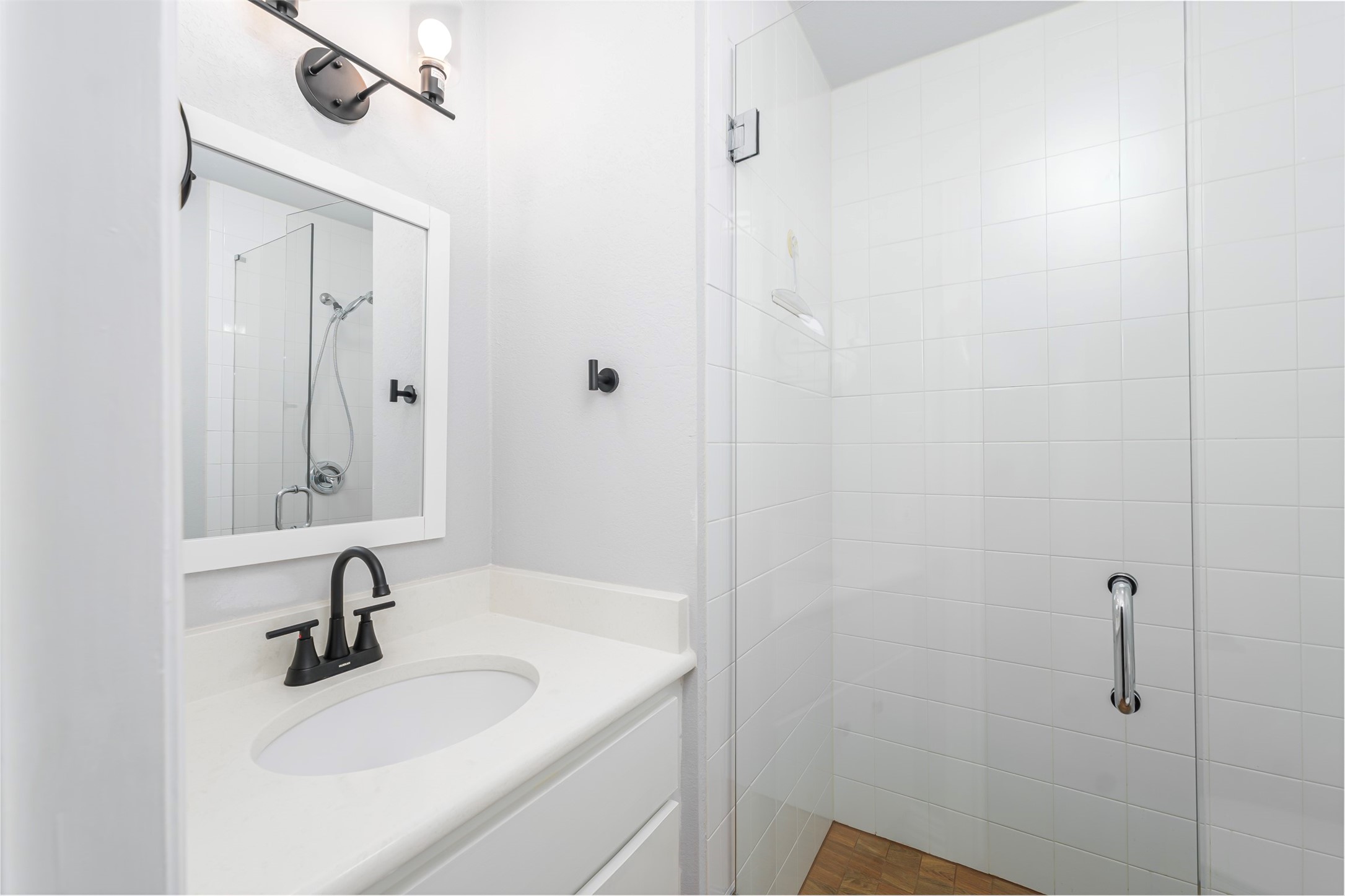 5624 Oak View Drive