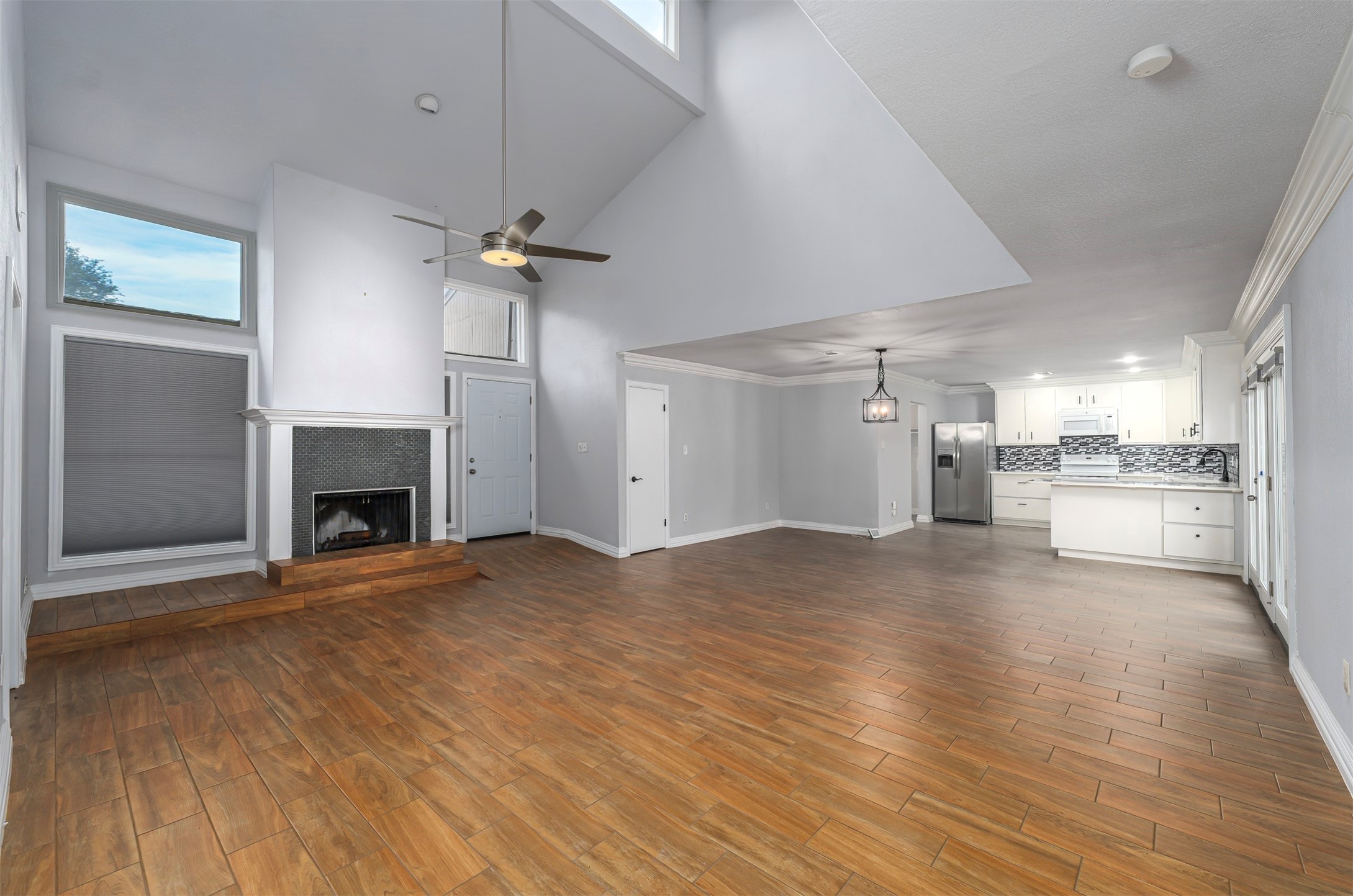 5624 Oak View Drive