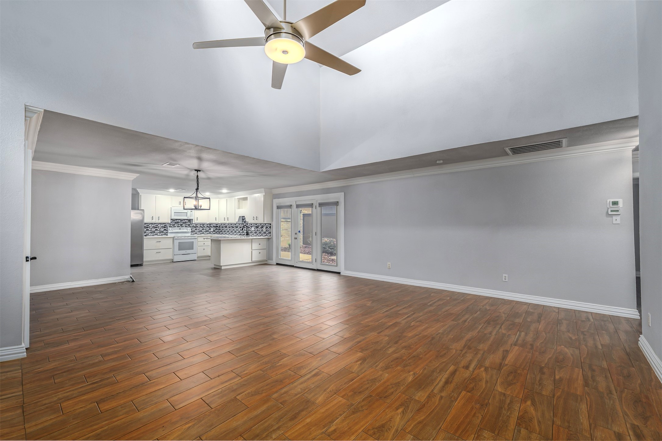 5624 Oak View Drive