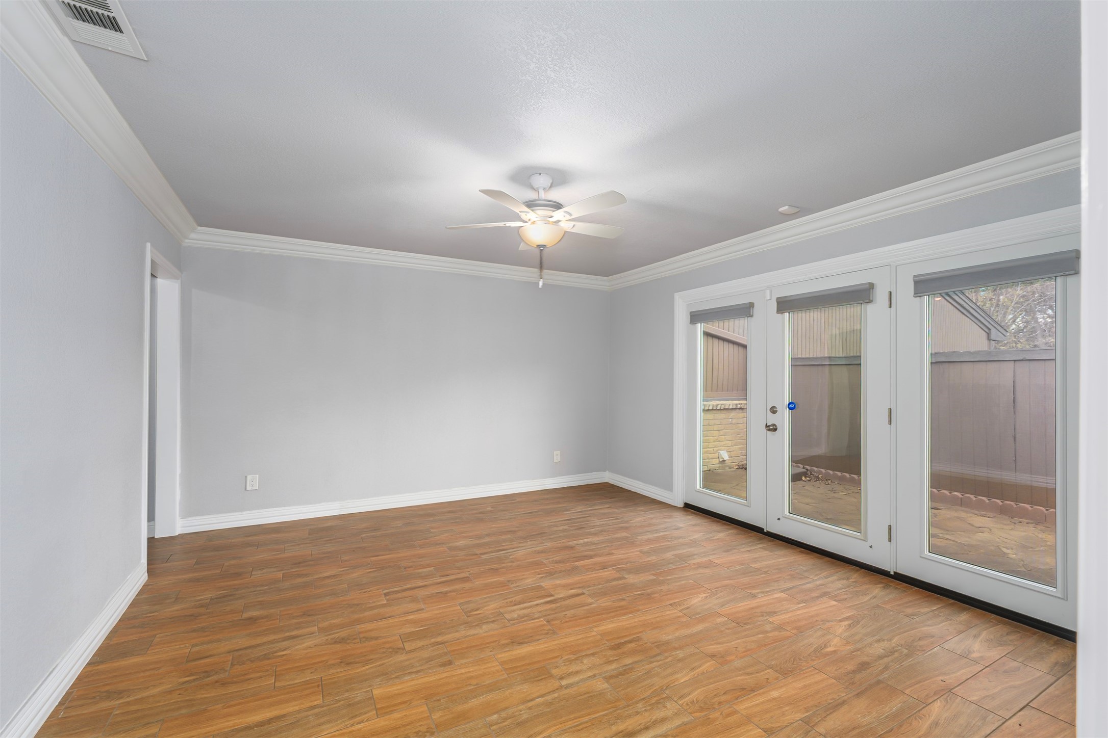 5624 Oak View Drive