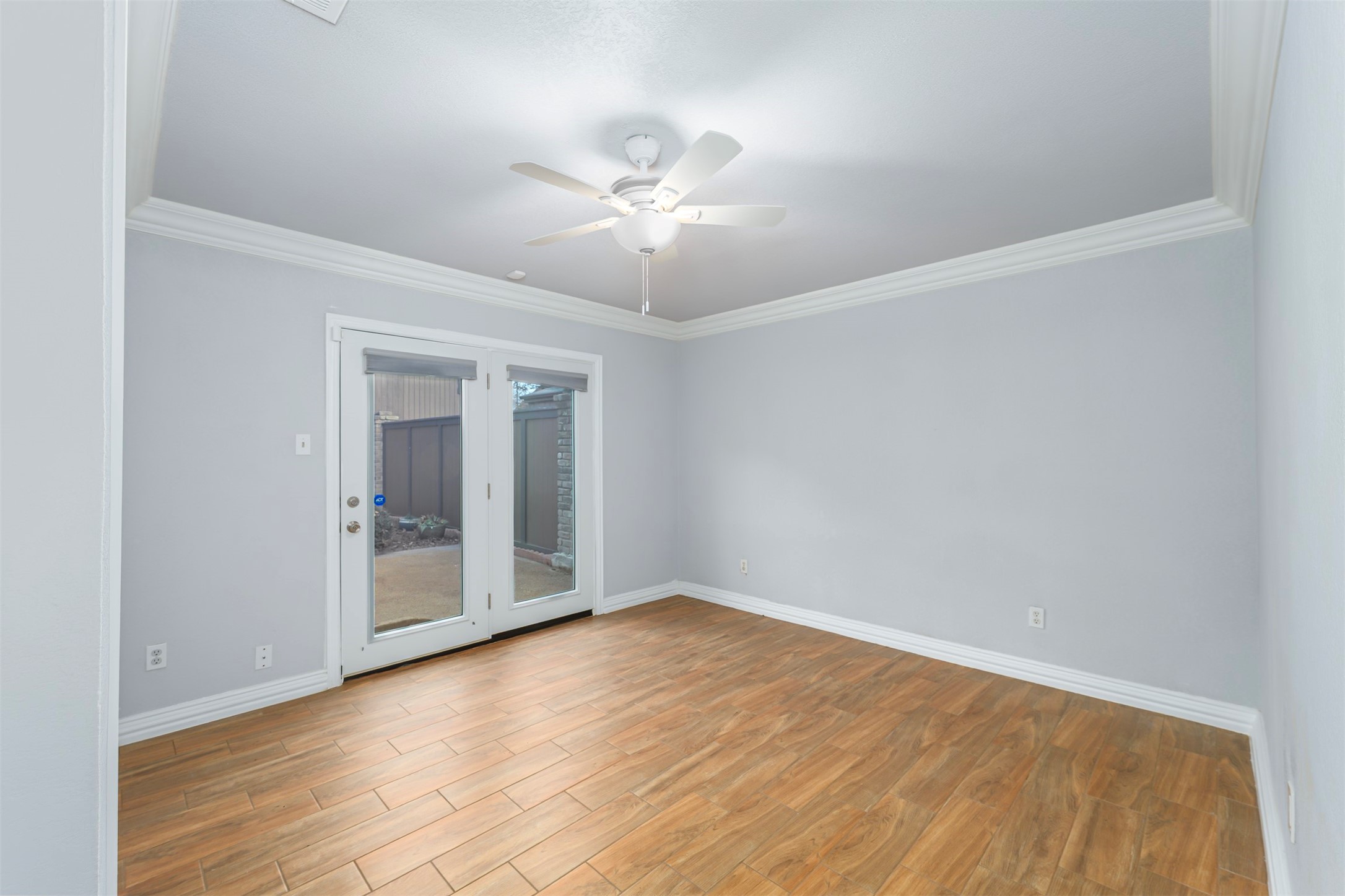 5624 Oak View Drive