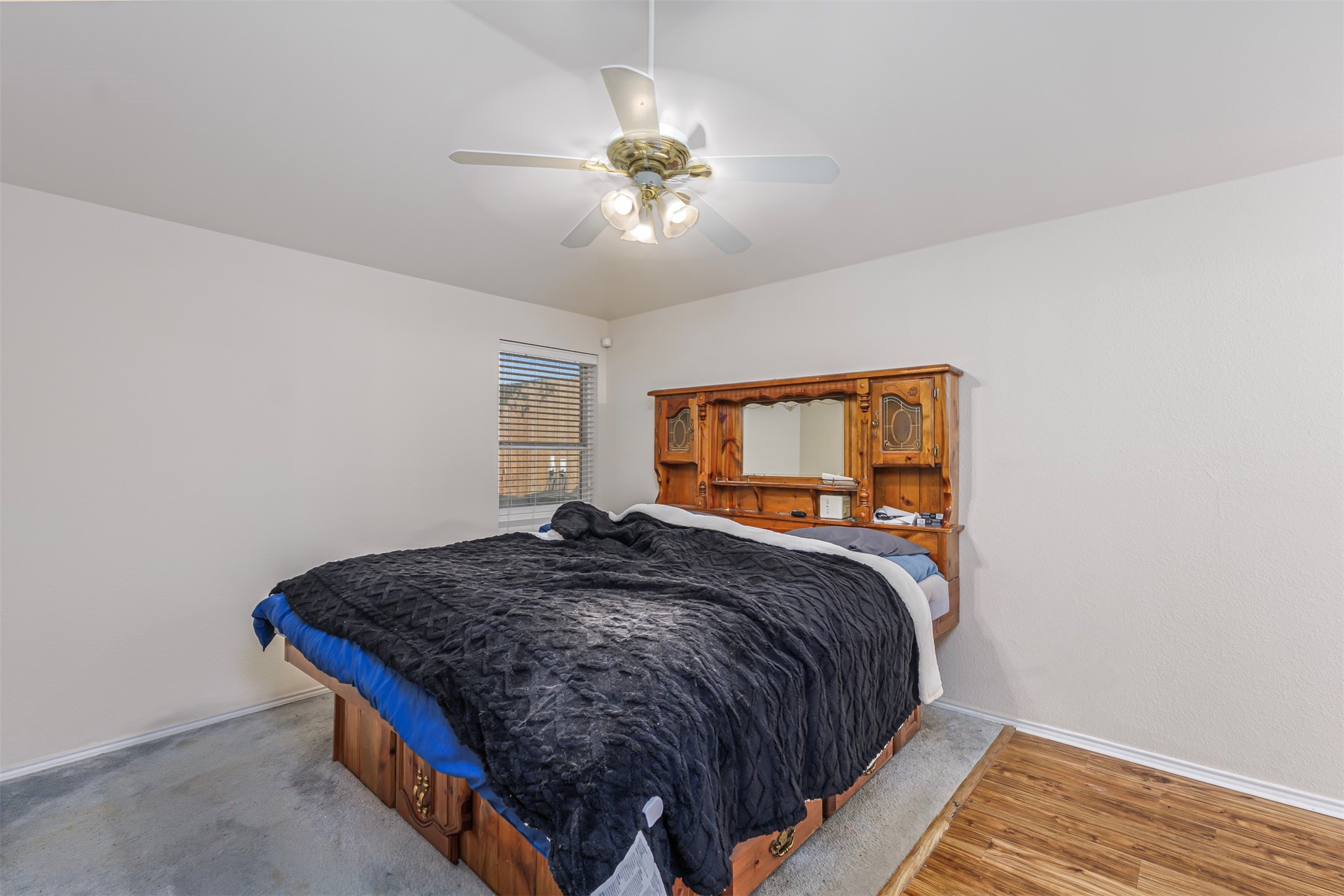 12212 Stillglen Trail