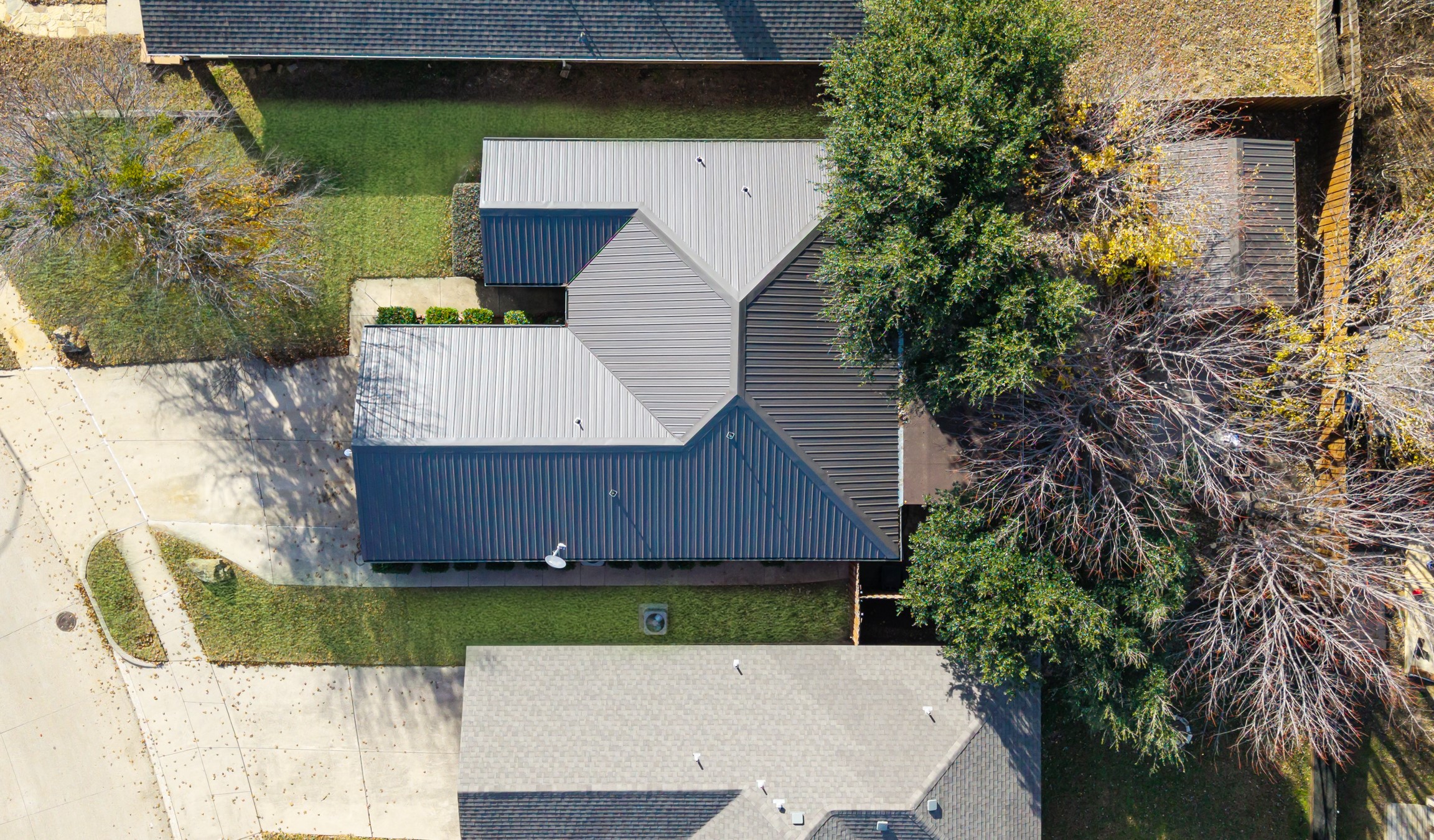 12212 Stillglen Trail