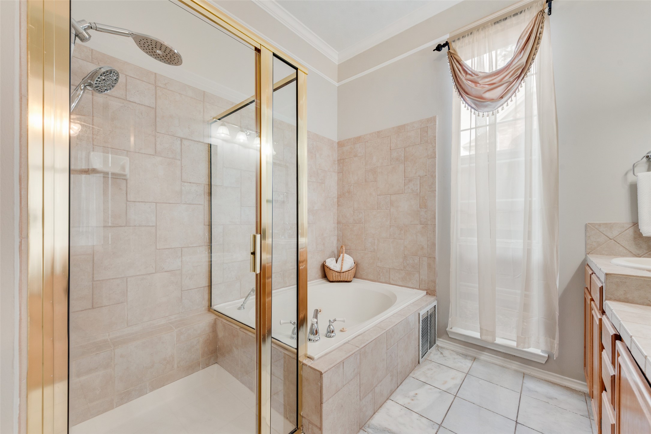 775 Marble Canyon Circle