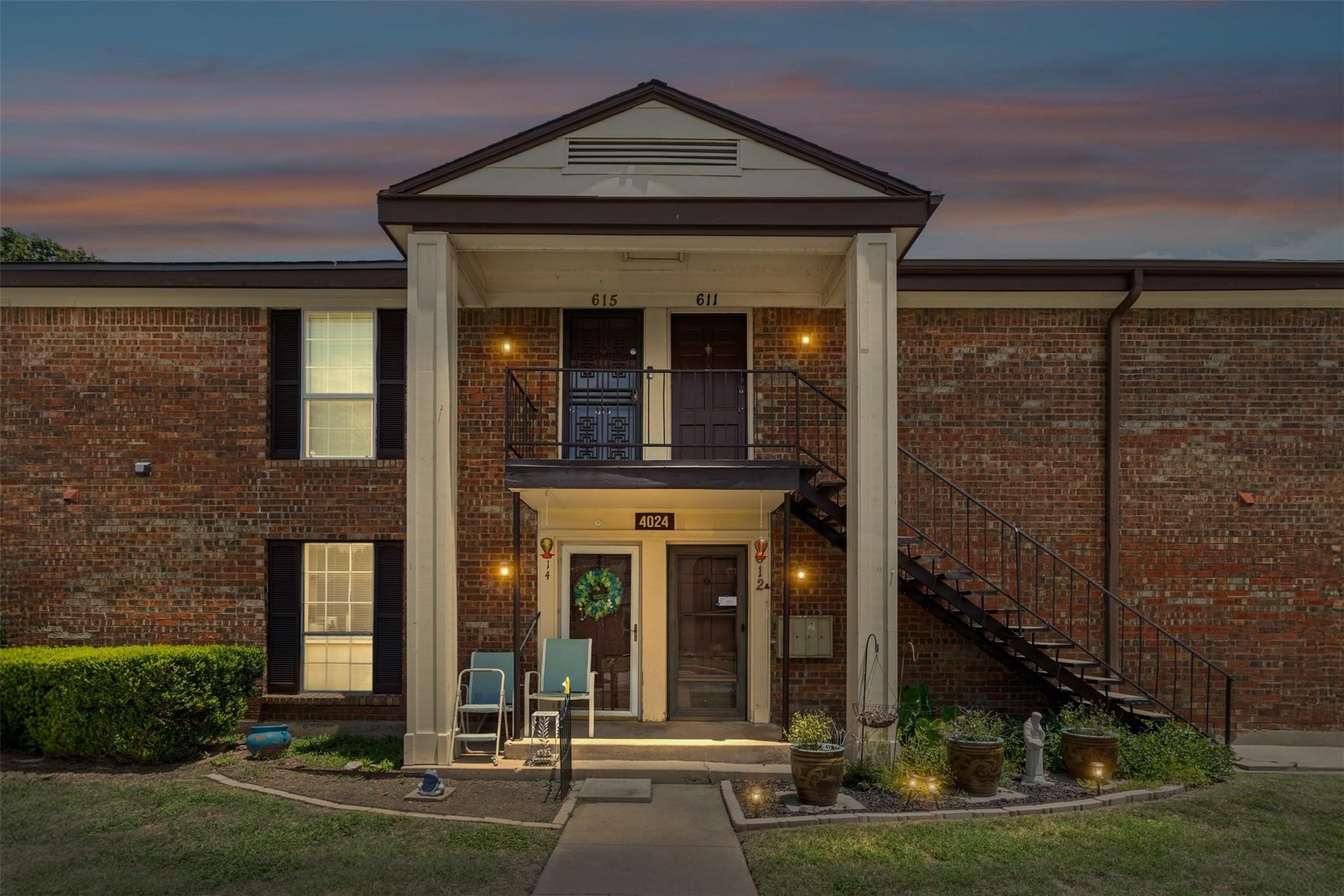 4024 Ridglea Country Club Drive 611