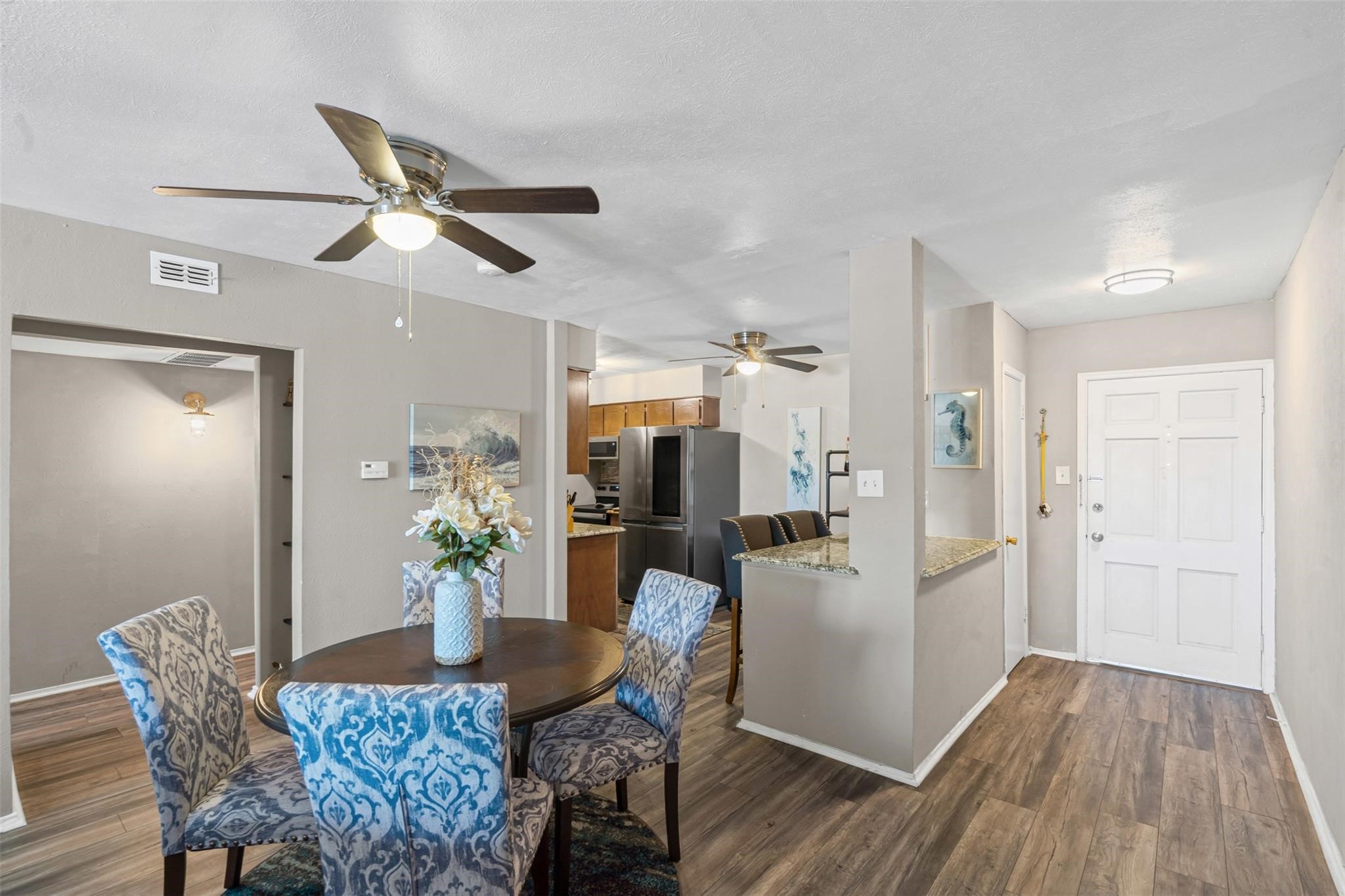 4024 Ridglea Country Club Drive 611