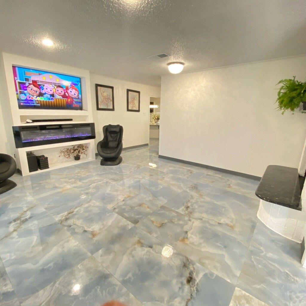 5013 South Drive