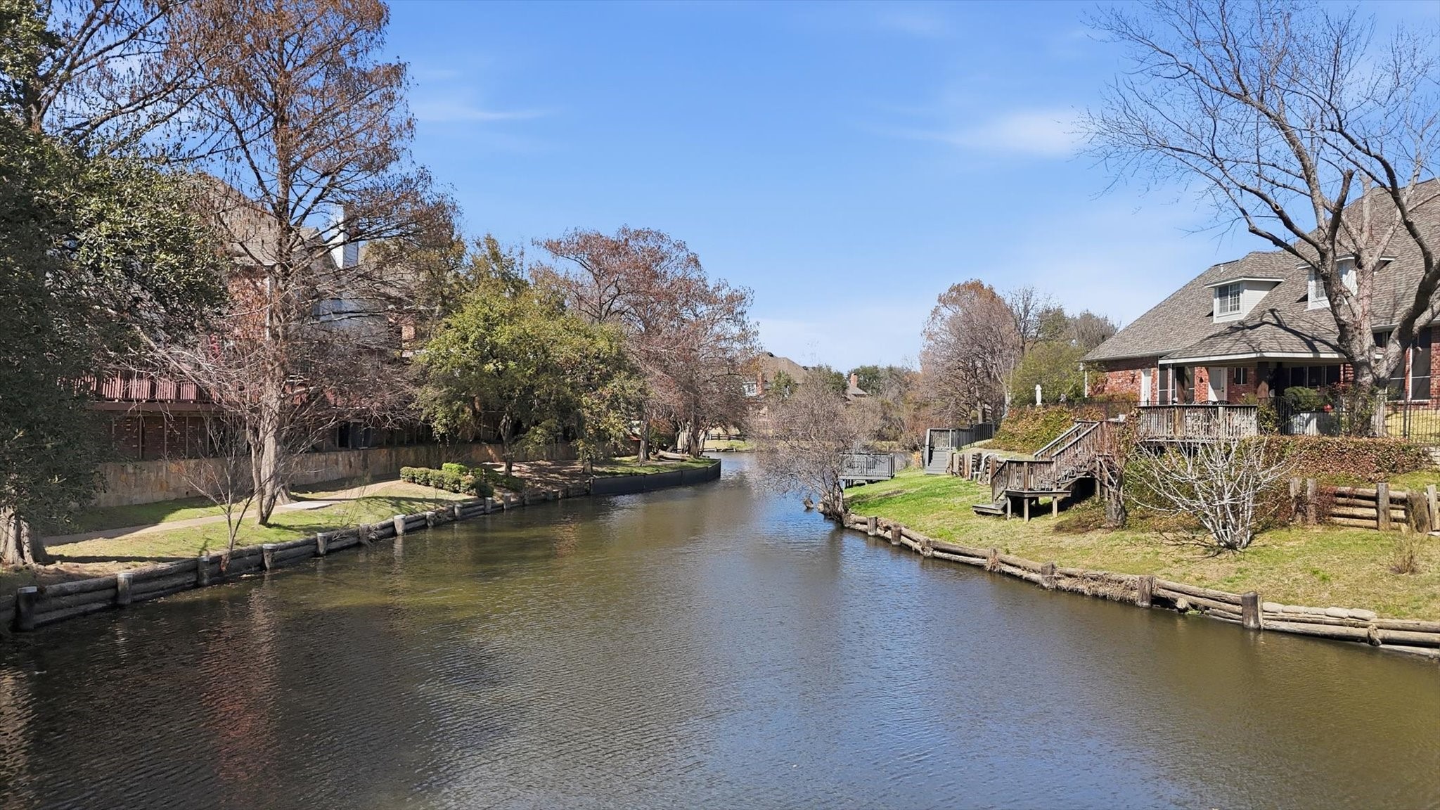 537 Lochngreen Trail