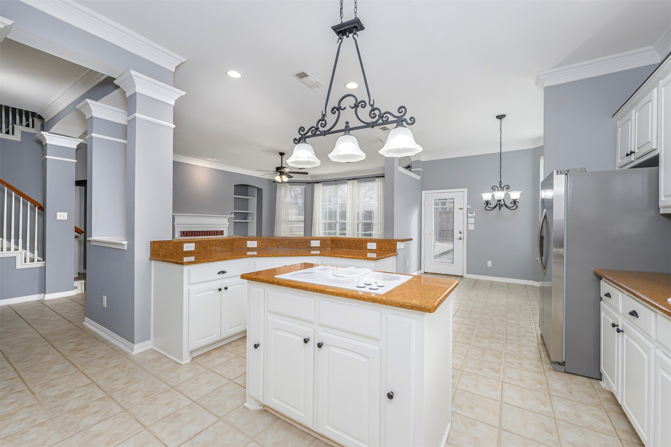 8444 Parkdale Drive