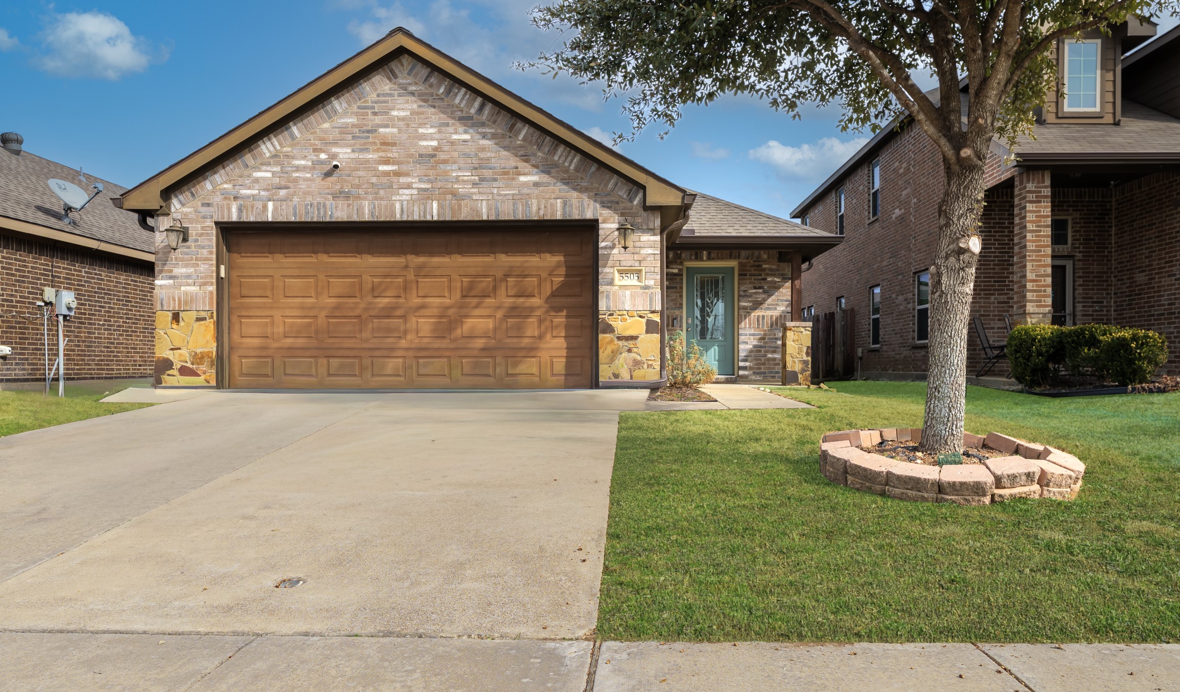 5505 Thunder Bay Drive