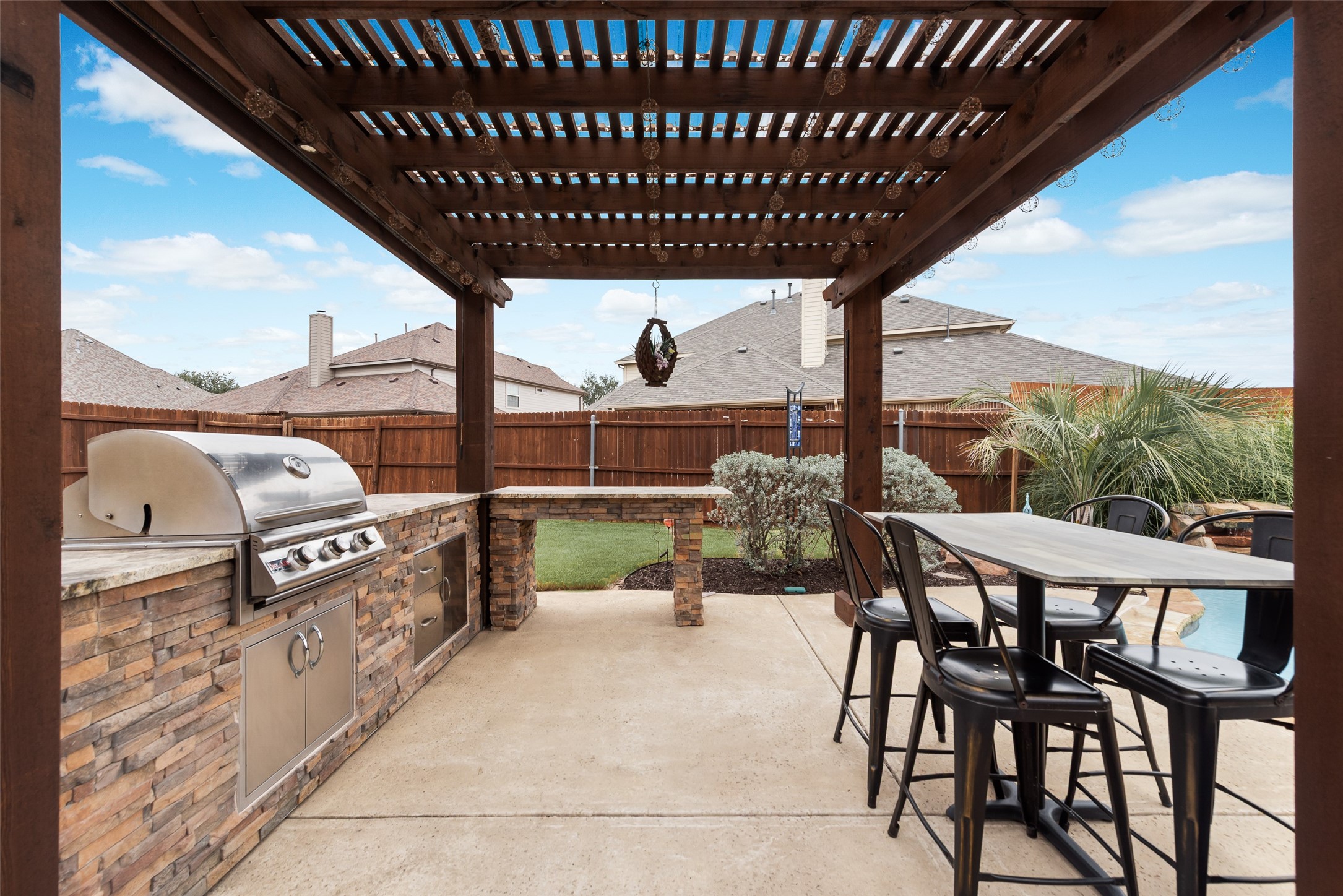 5207 Cool River Court