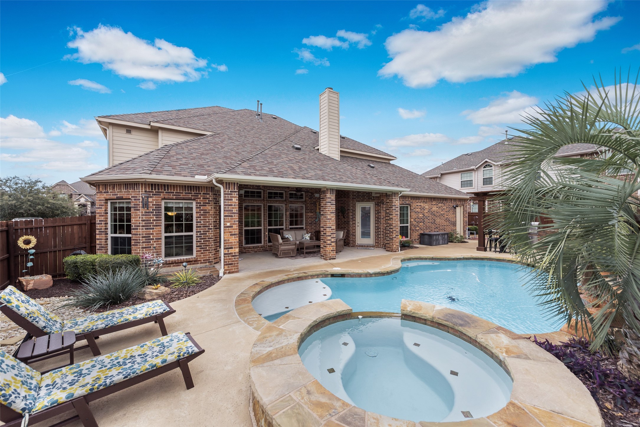 5207 Cool River Court