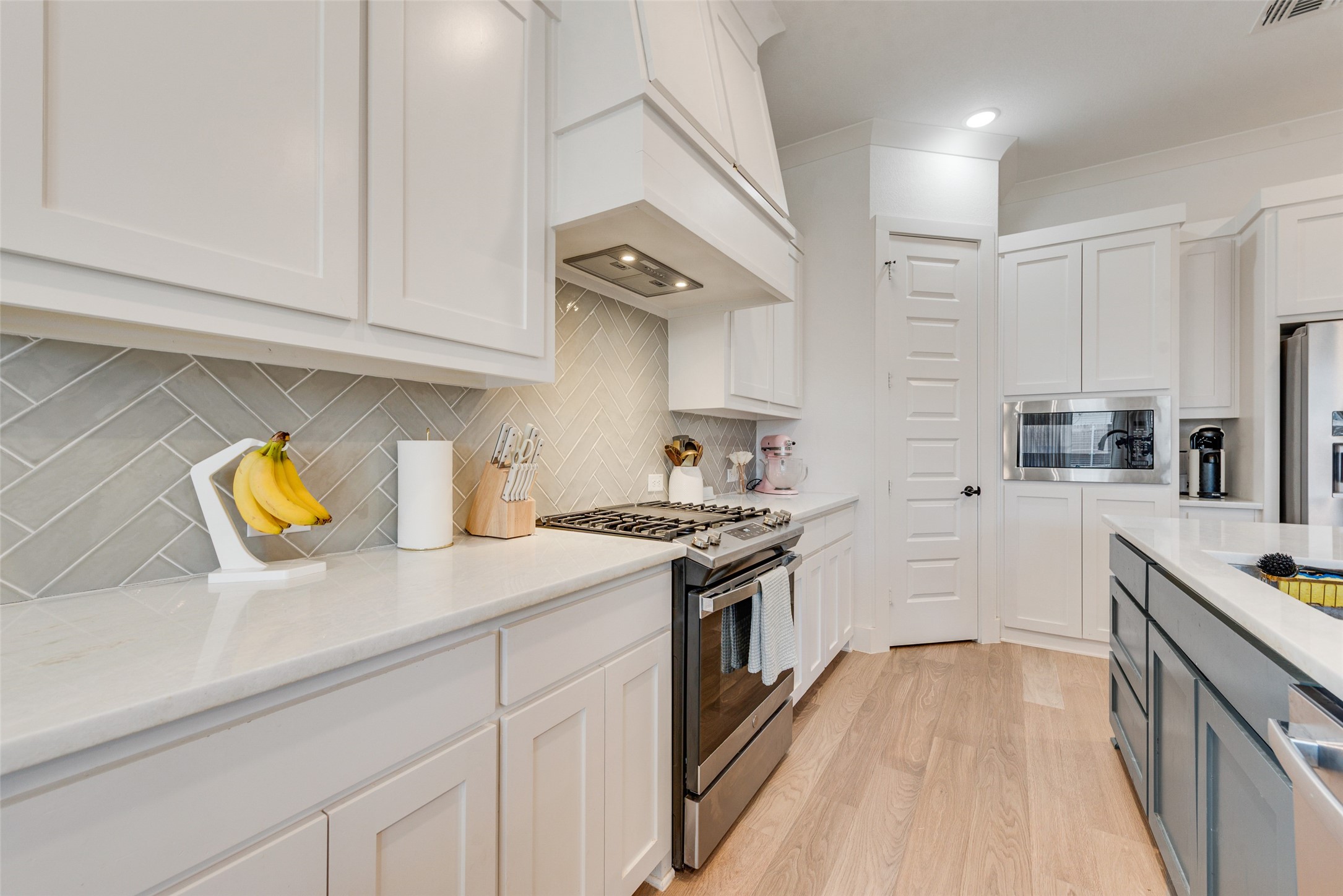 217 Observation Drive N