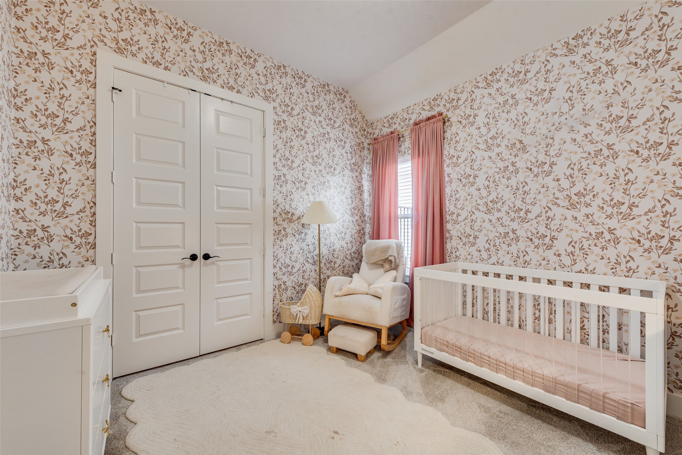 217 Observation Drive N