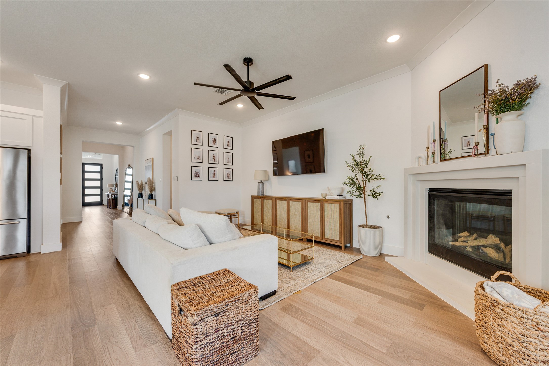 217 Observation Drive N