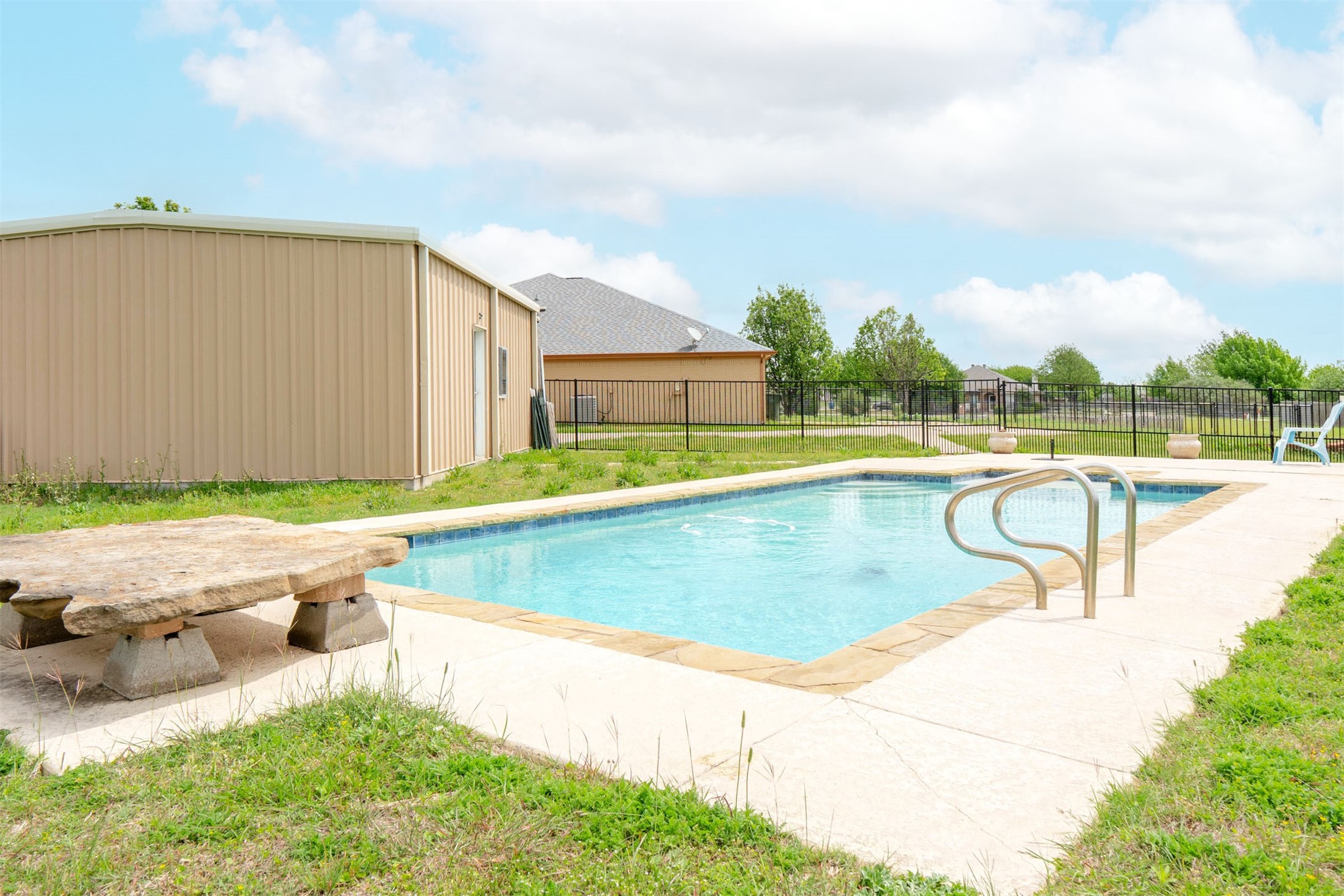 115 Kenwick Court