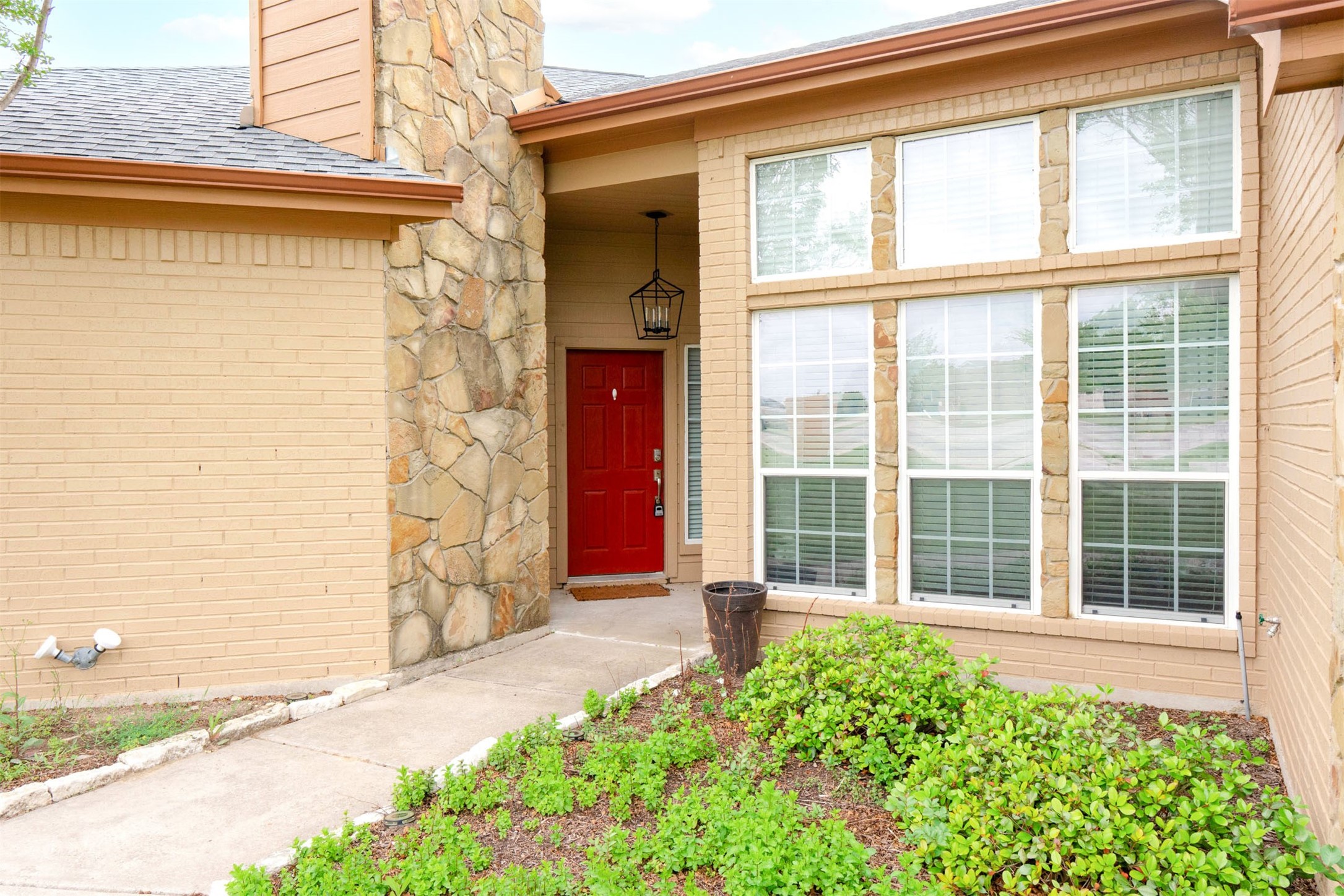 115 Kenwick Court